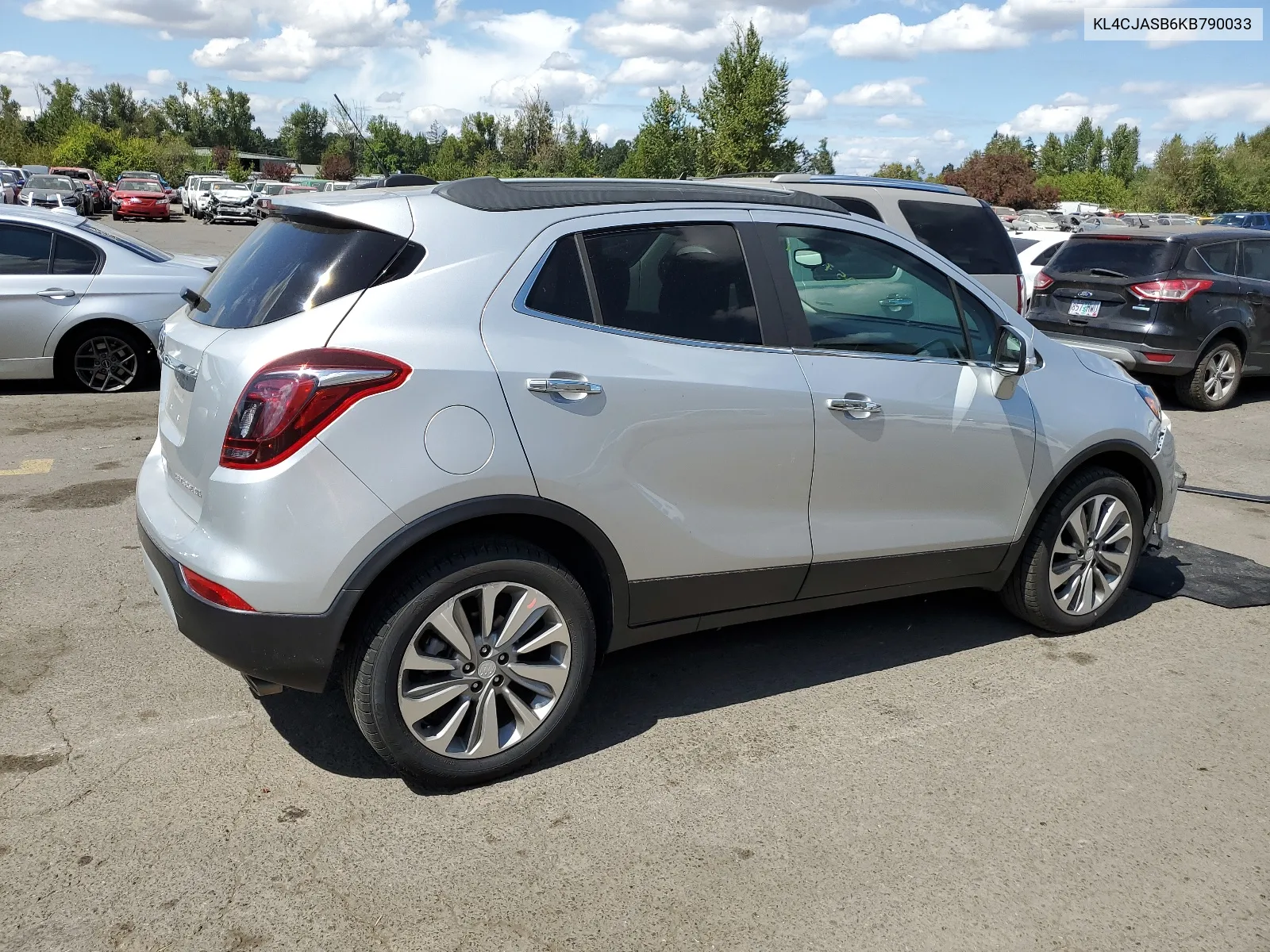 KL4CJASB6KB790033 2019 Buick Encore Preferred