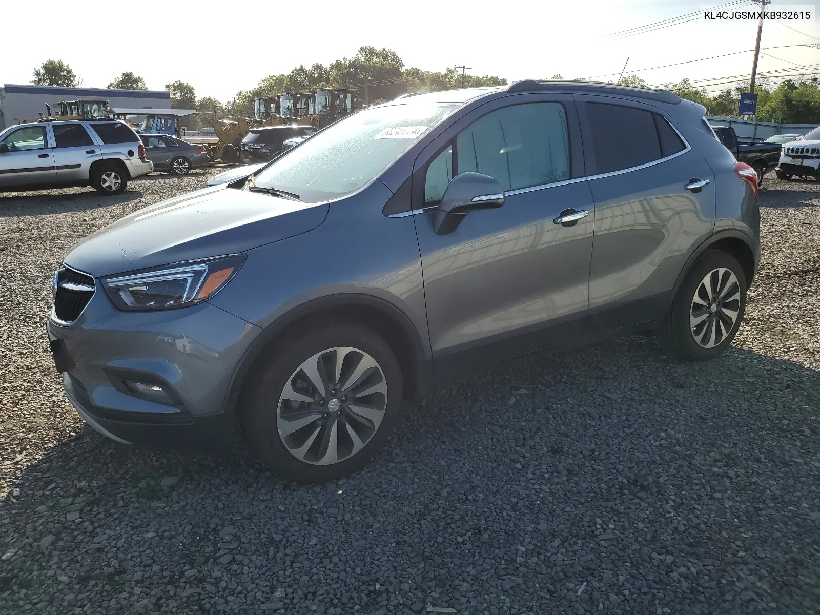 2019 Buick Encore Essence VIN: KL4CJGSMXKB932615 Lot: 68240024