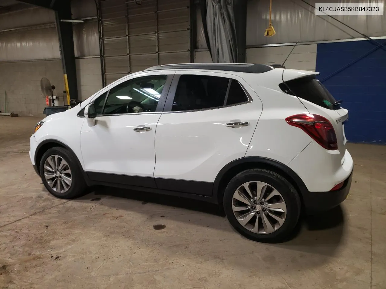 KL4CJASB5KB847323 2019 Buick Encore Preferred