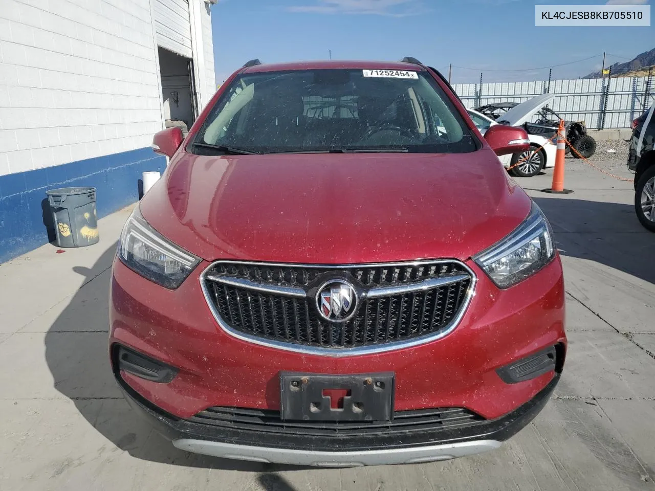 KL4CJESB8KB705510 2019 Buick Encore Preferred