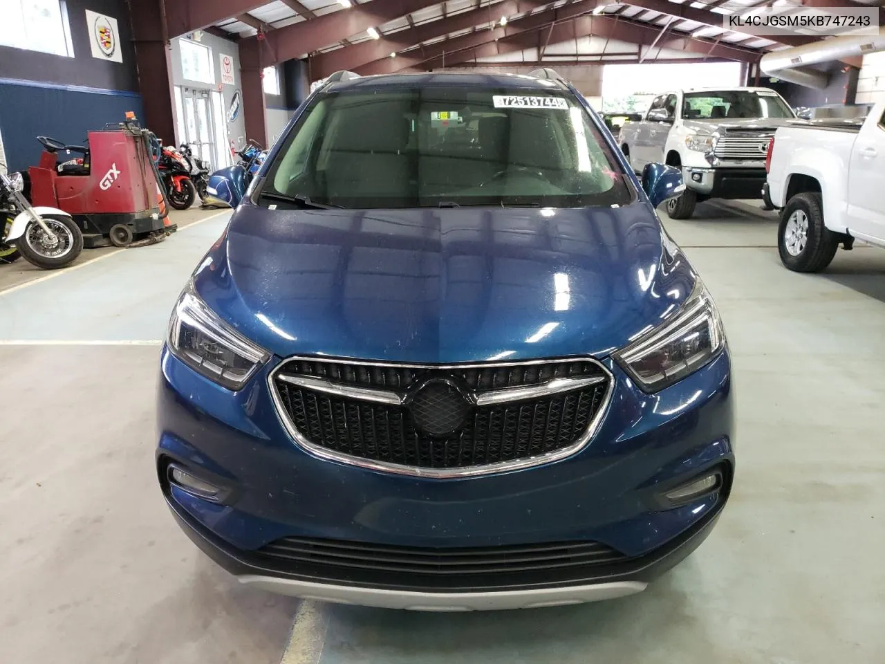 2019 Buick Encore Essence VIN: KL4CJGSM5KB747243 Lot: 72513744