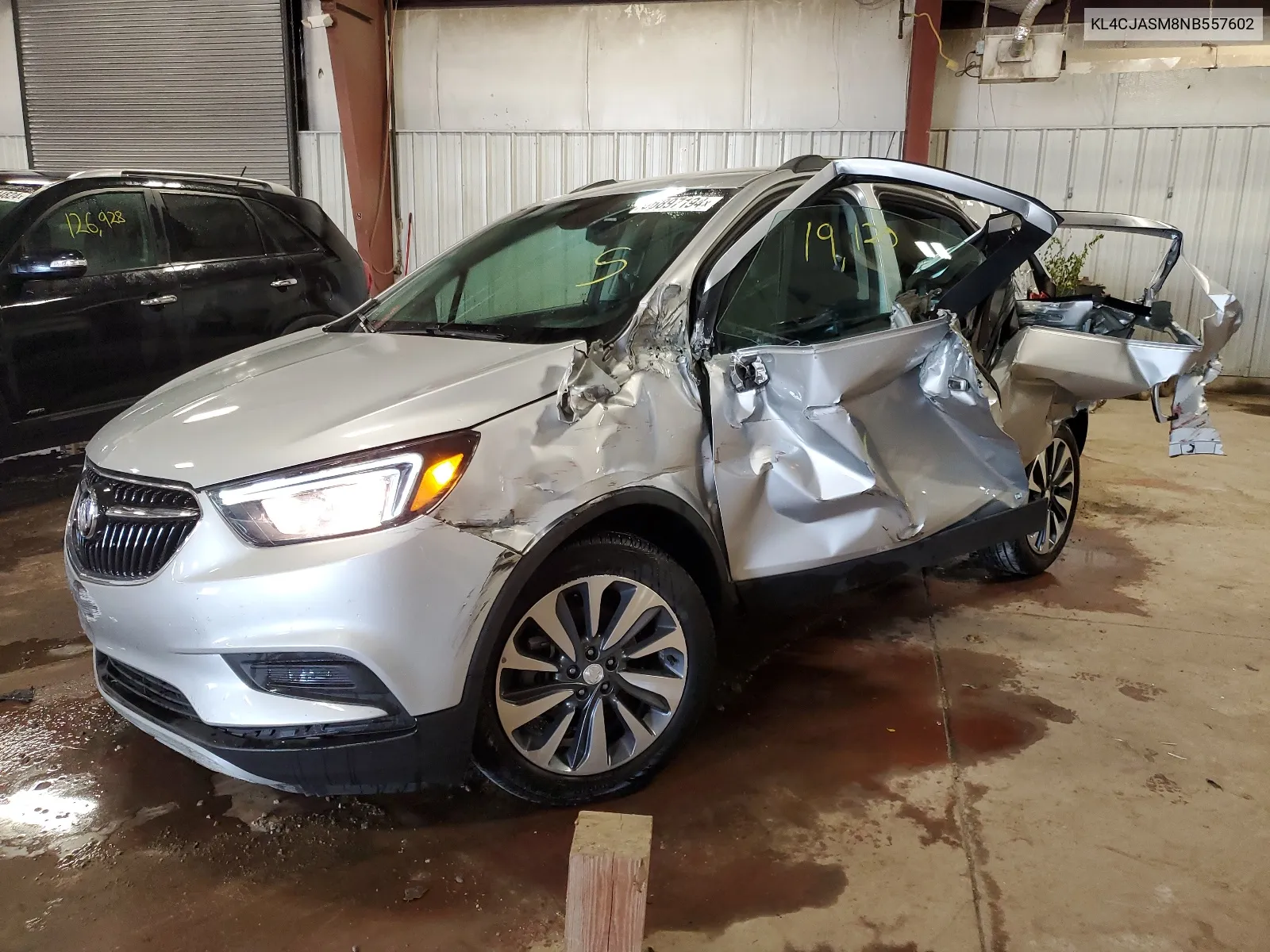 2022 Buick Encore Preferred VIN: KL4CJASM8NB557602 Lot: 66897194