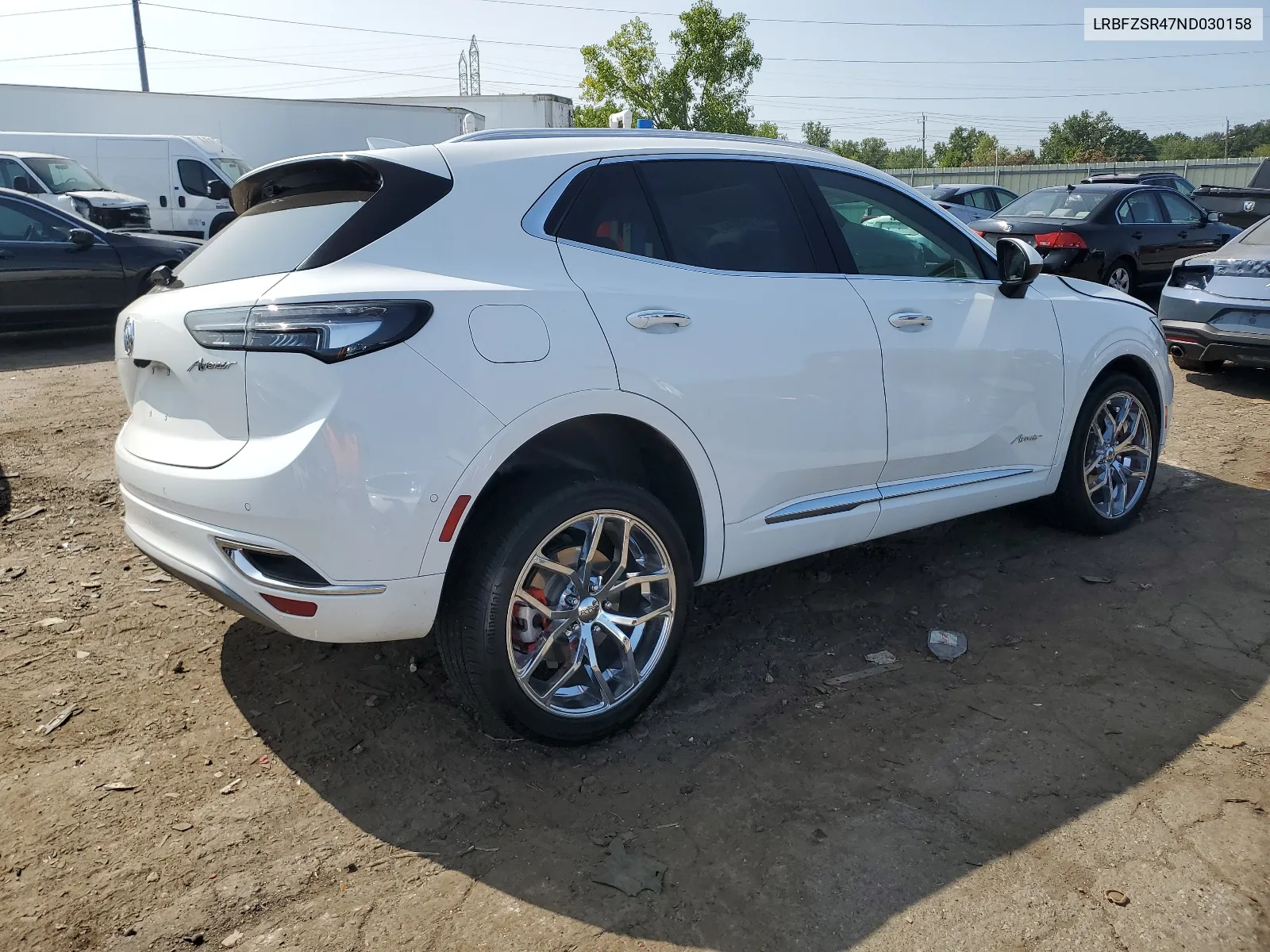 LRBFZSR47ND030158 2022 Buick Envision Avenir