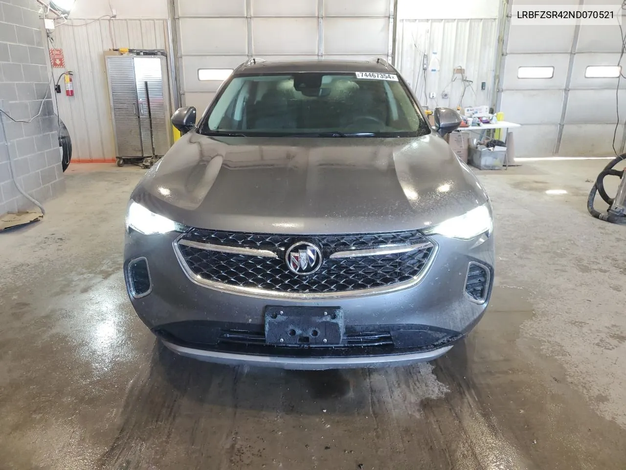 2022 Buick Envision Avenir VIN: LRBFZSR42ND070521 Lot: 74467354