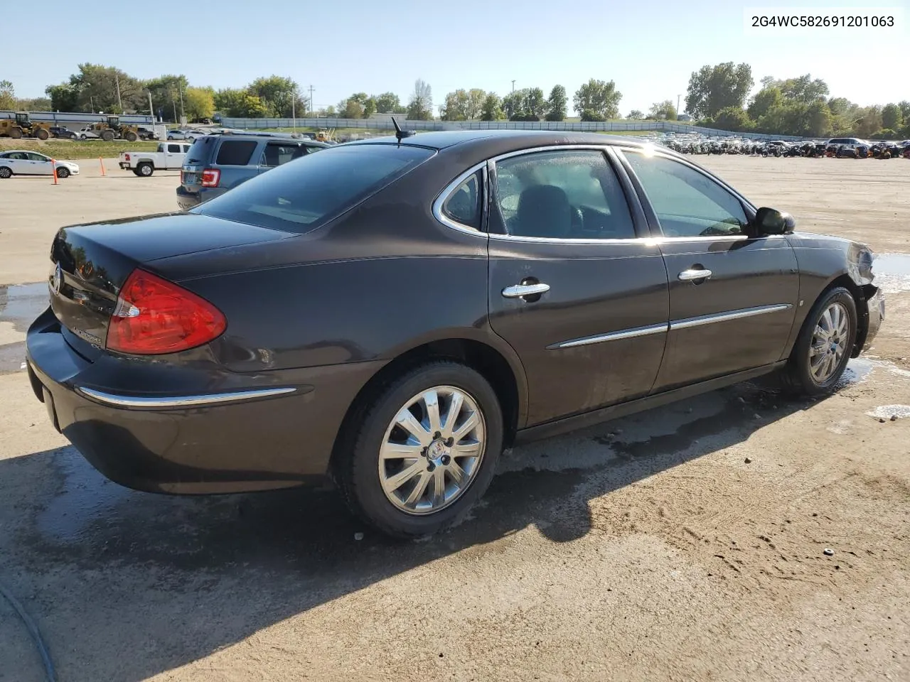 2009 Buick Lacrosse Cx VIN: 2G4WC582691201063 Lot: 71980764