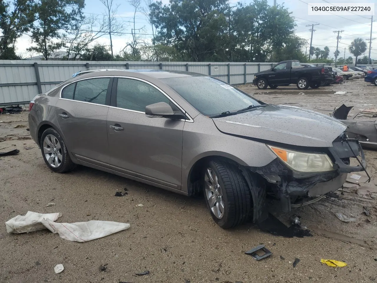 2010 Buick Lacrosse Cxl VIN: 1G4GC5EG9AF227240 Lot: 72830594