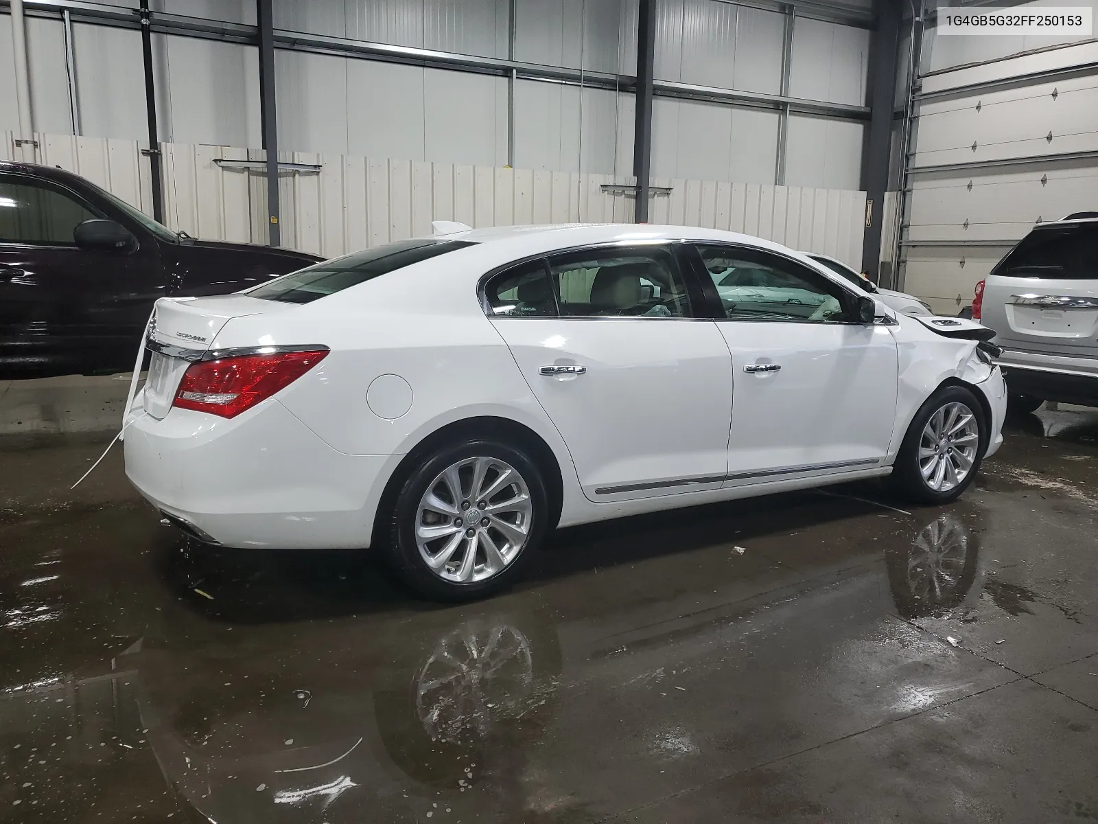 1G4GB5G32FF250153 2015 Buick Lacrosse