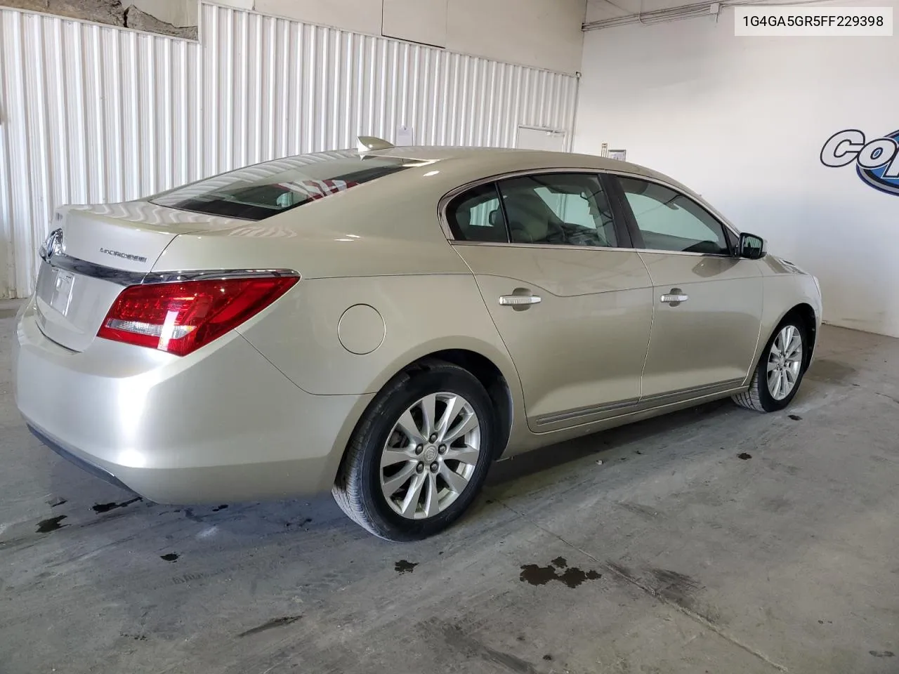 2015 Buick Lacrosse VIN: 1G4GA5GR5FF229398 Lot: 75922564