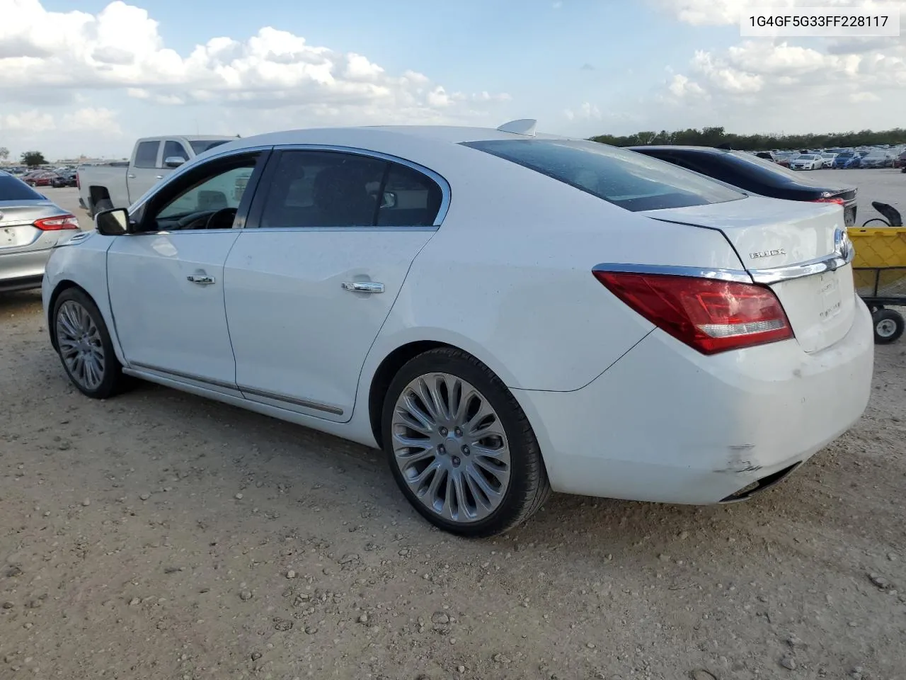 1G4GF5G33FF228117 2015 Buick Lacrosse Premium