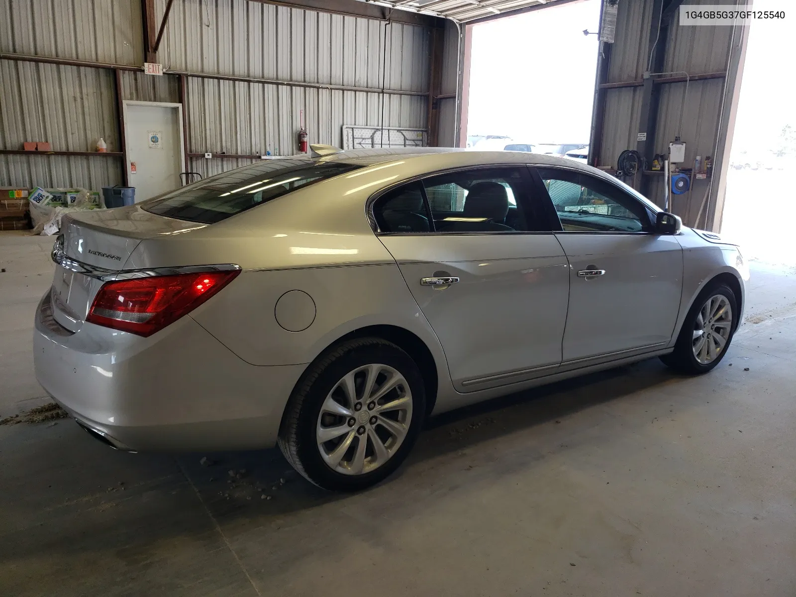 1G4GB5G37GF125540 2016 Buick Lacrosse