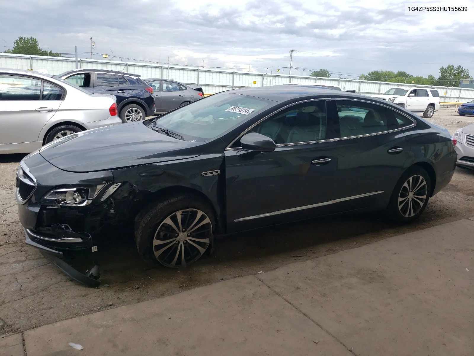 1G4ZP5SS3HU155639 2017 Buick Lacrosse Essence