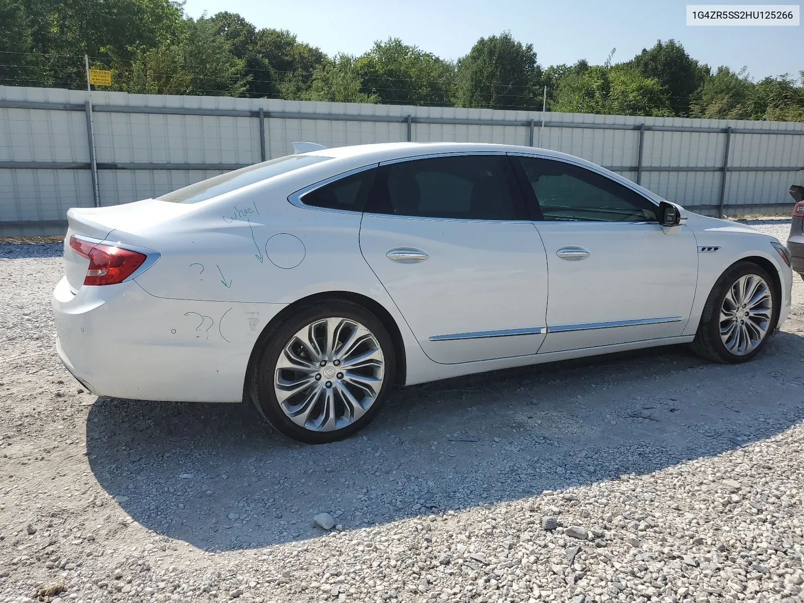 1G4ZR5SS2HU125266 2017 Buick Lacrosse Premium