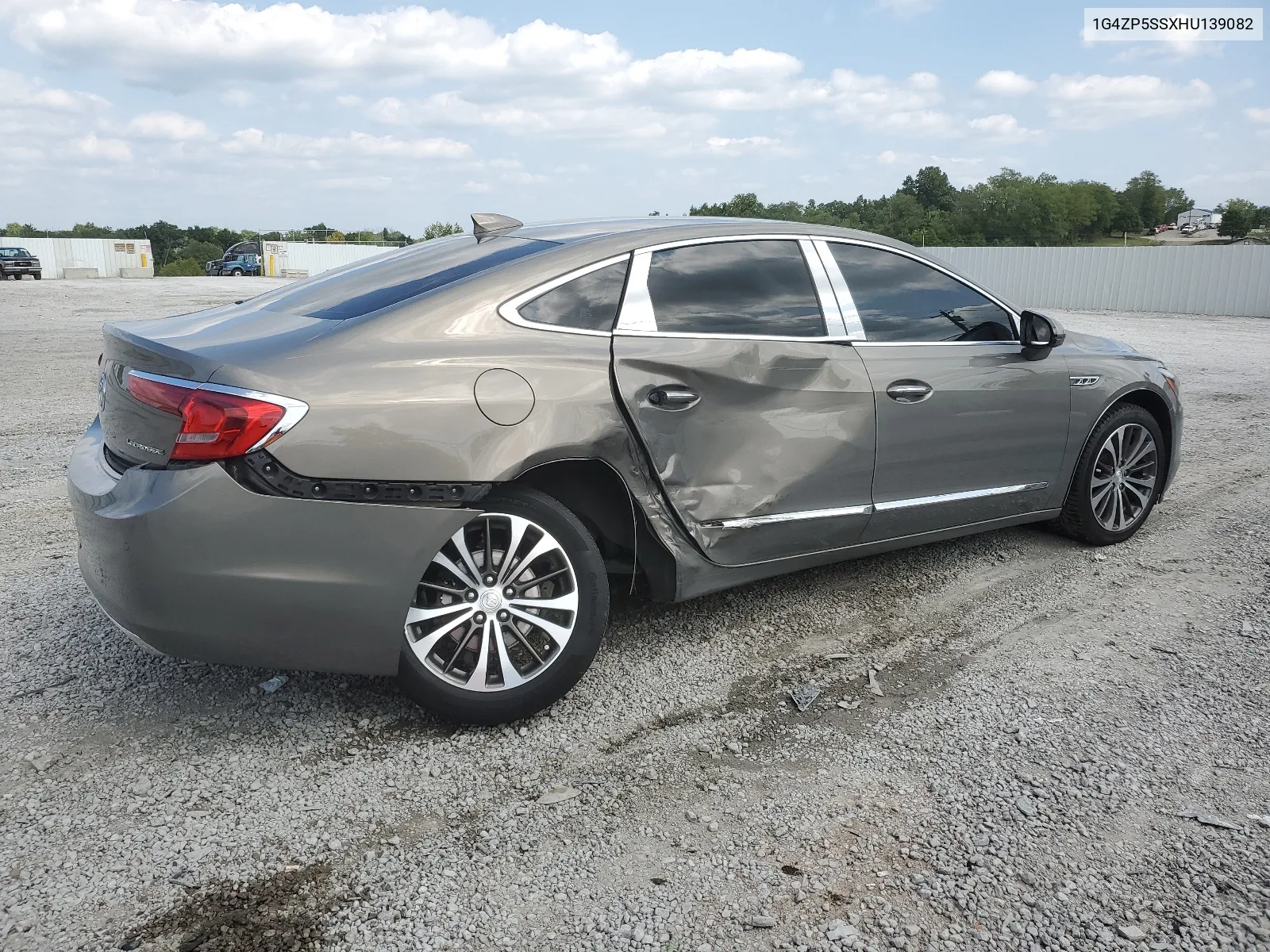 2017 Buick Lacrosse Essence VIN: 1G4ZP5SSXHU139082 Lot: 67464024