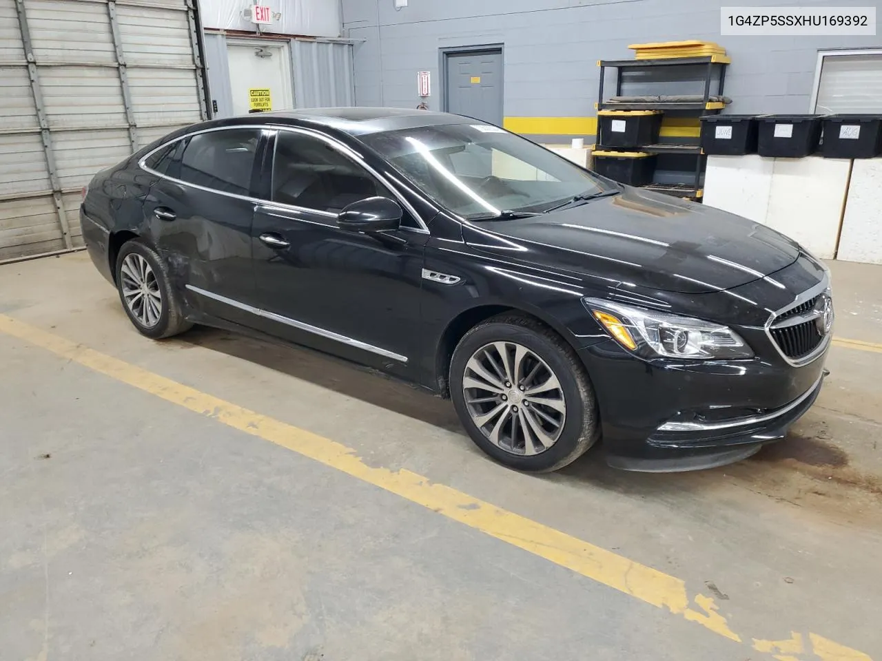 2017 Buick Lacrosse Essence VIN: 1G4ZP5SSXHU169392 Lot: 70508504