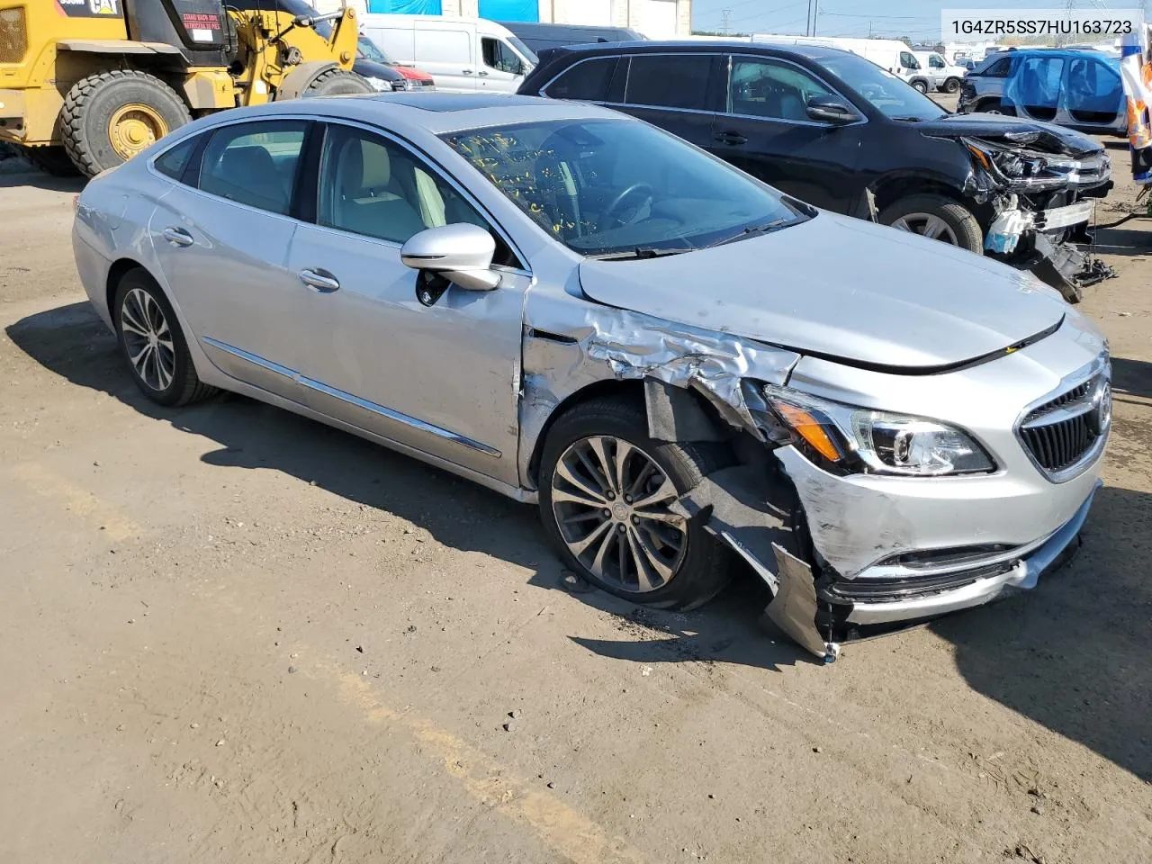 1G4ZR5SS7HU163723 2017 Buick Lacrosse Premium