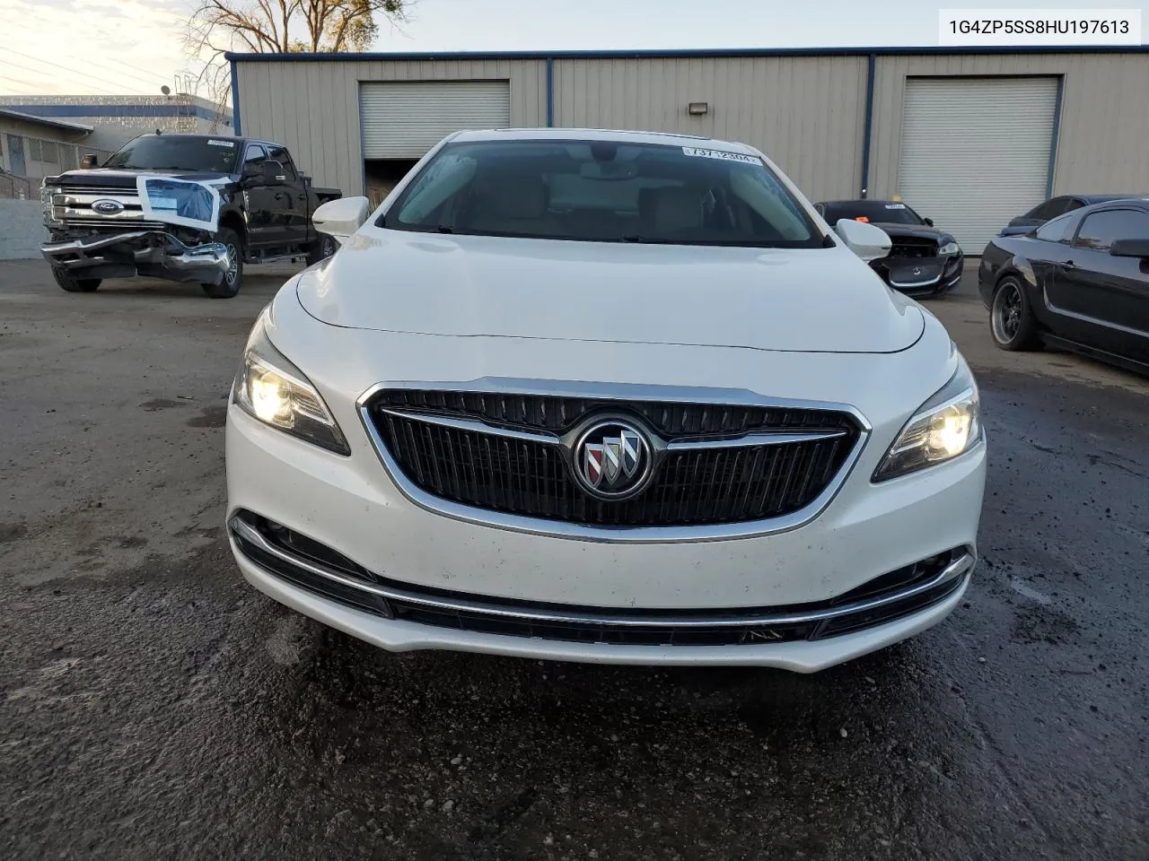 2017 Buick Lacrosse Essence VIN: 1G4ZP5SS8HU197613 Lot: 73712304