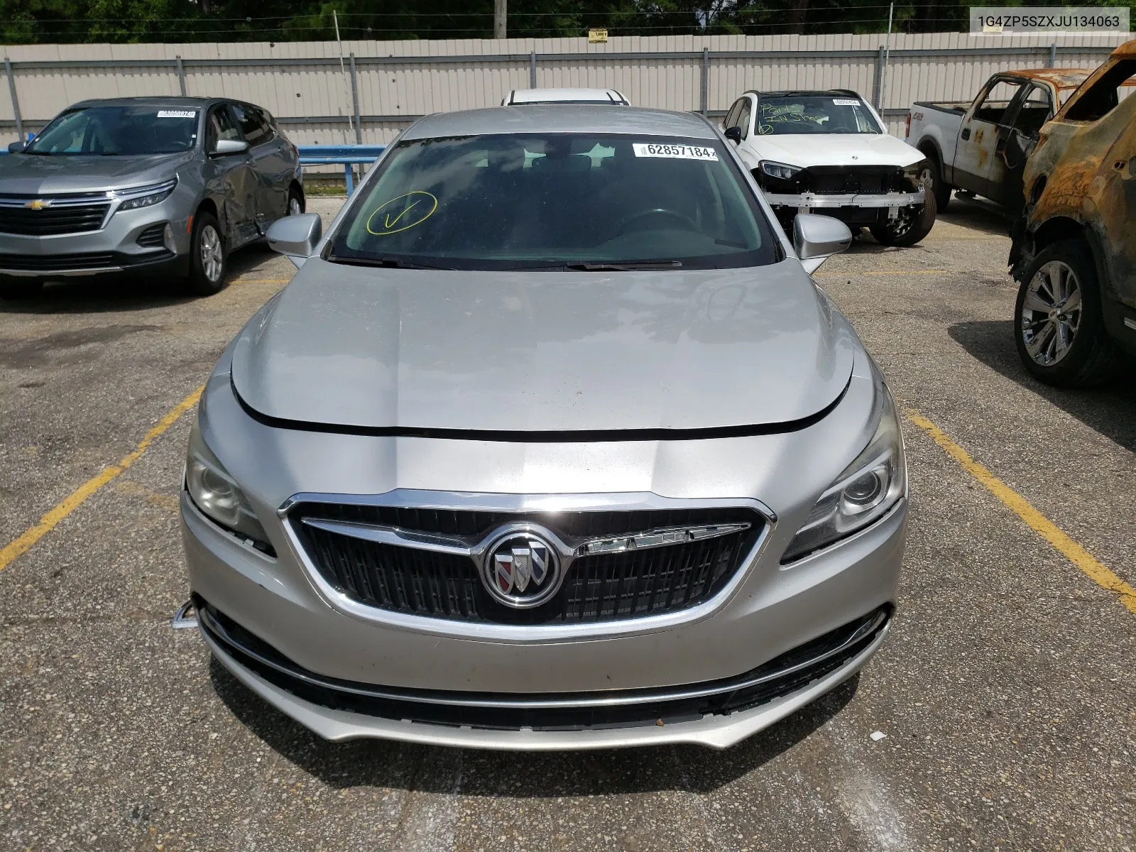 2018 Buick Lacrosse Essence VIN: 1G4ZP5SZXJU134063 Lot: 62857184