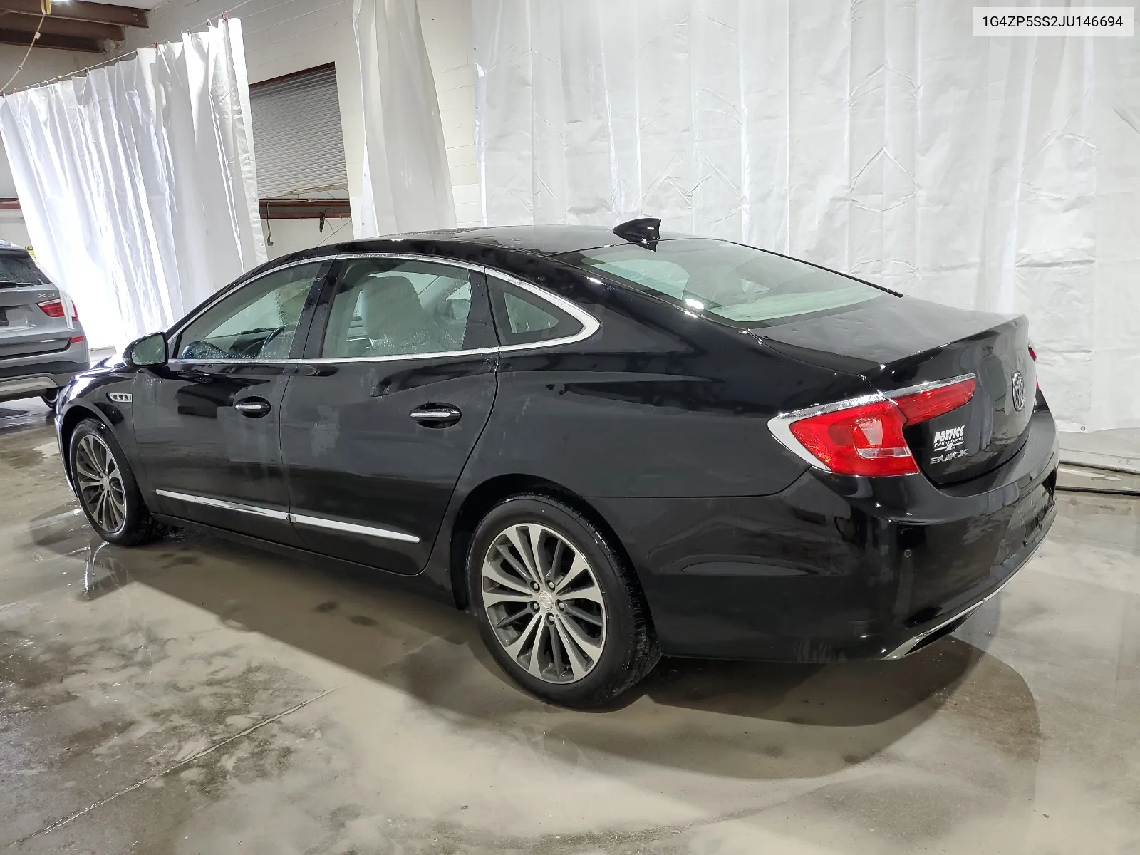 1G4ZP5SS2JU146694 2018 Buick Lacrosse Essence