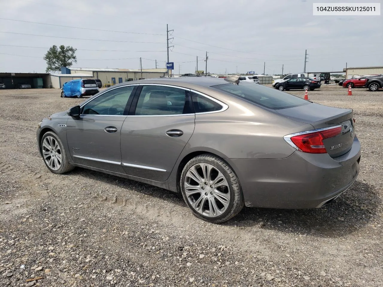 1G4ZU5SS5KU125011 2019 Buick Lacrosse Avenir