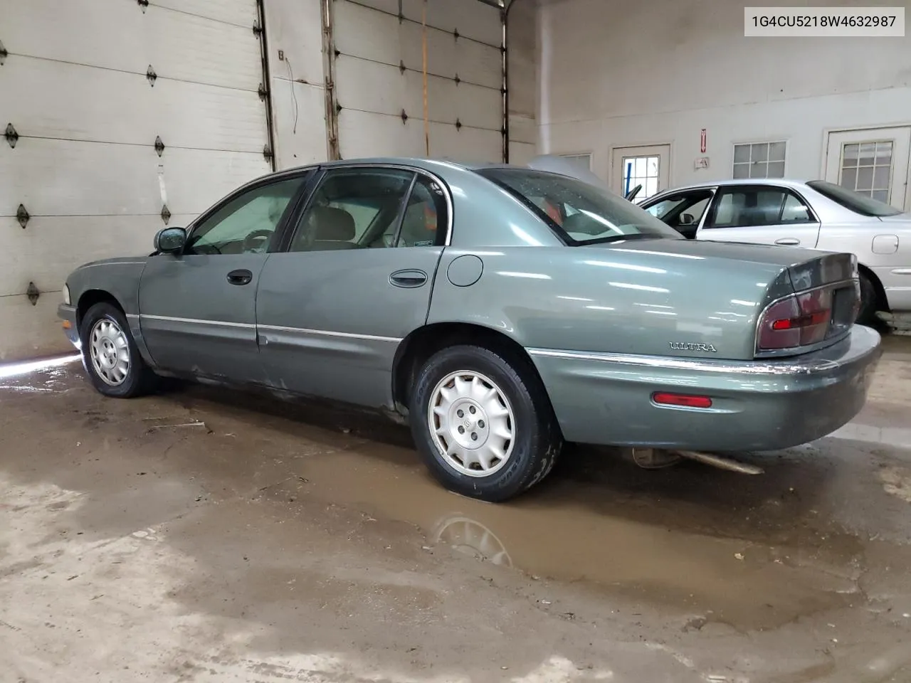 1998 Buick Park Avenue Ultra VIN: 1G4CU5218W4632987 Lot: 53624864