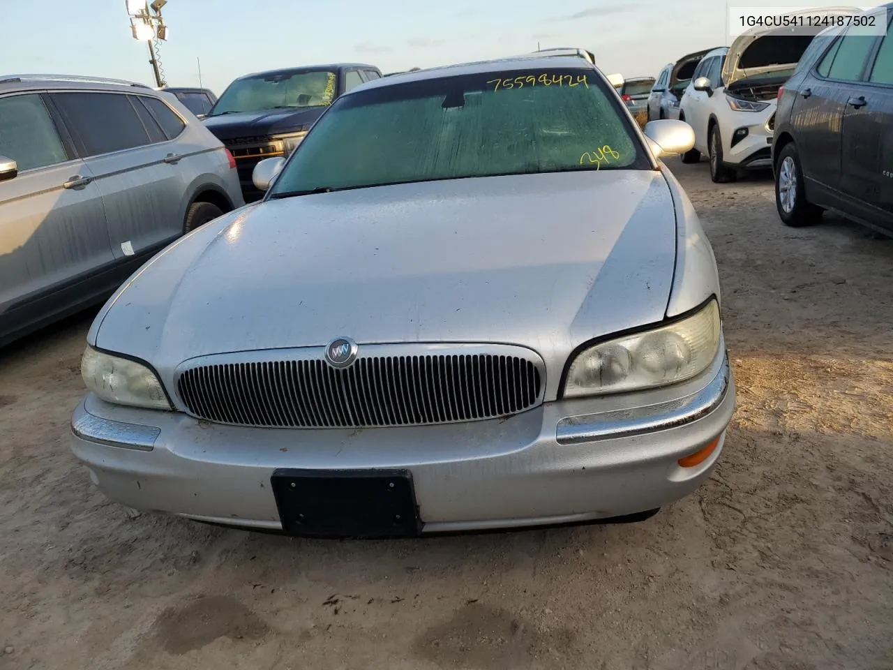 1G4CU541124187502 2002 Buick Park Avenue Ultra