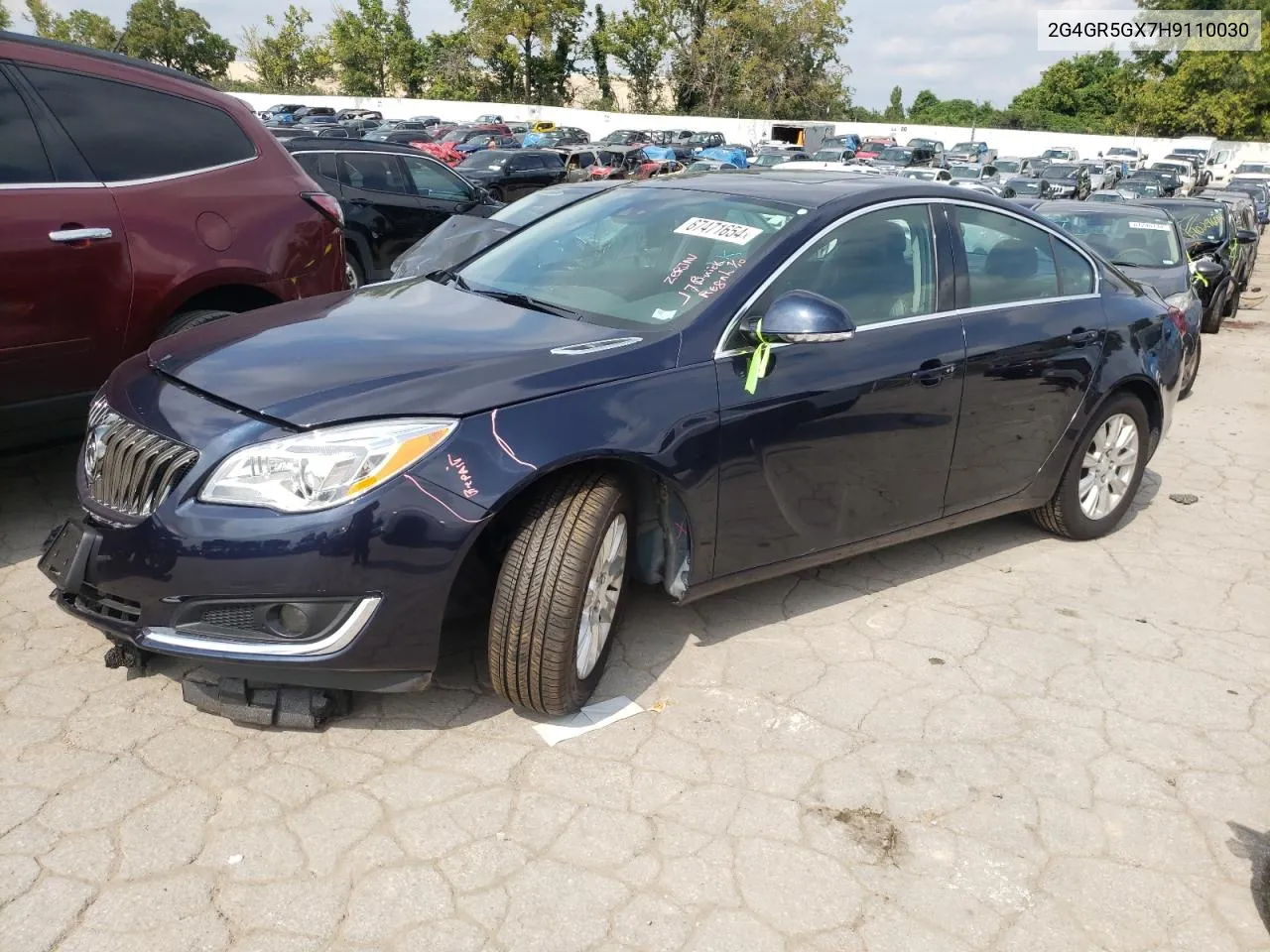 2G4GR5GX7H9110030 2017 Buick Regal Premium