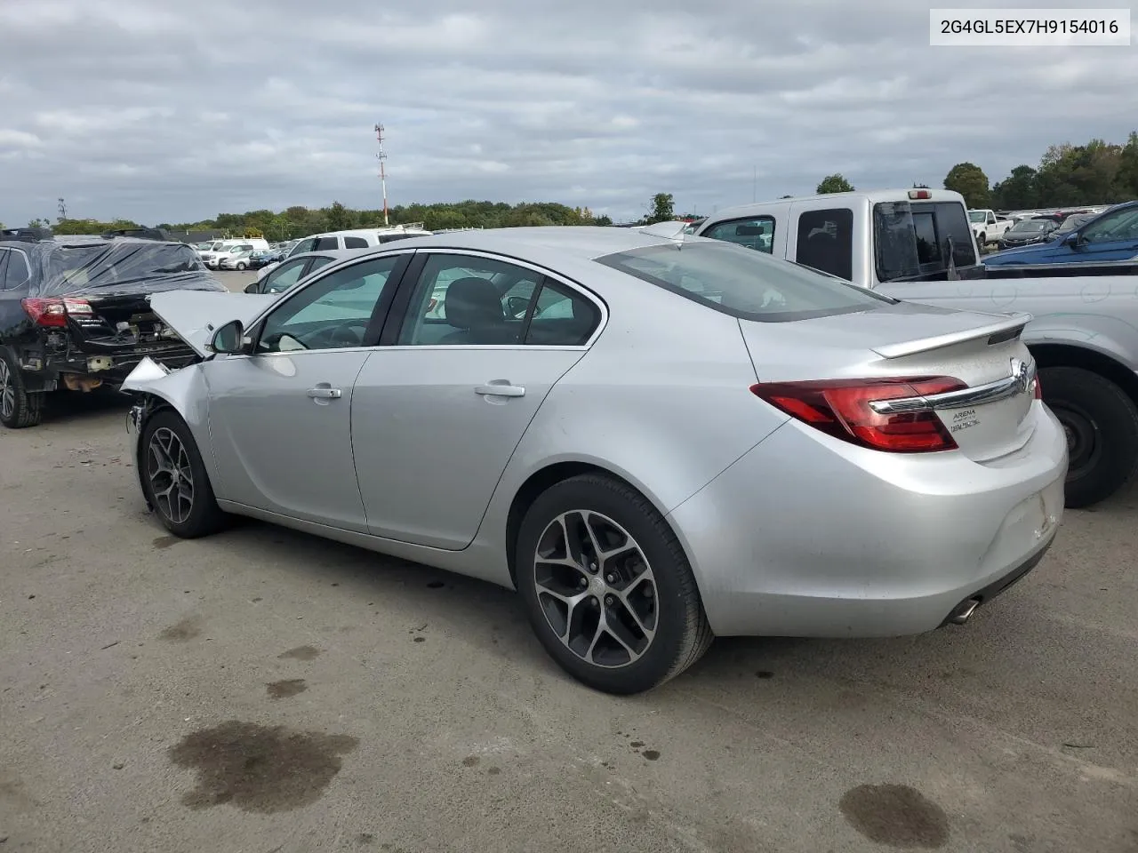 2G4GL5EX7H9154016 2017 Buick Regal Sport Touring