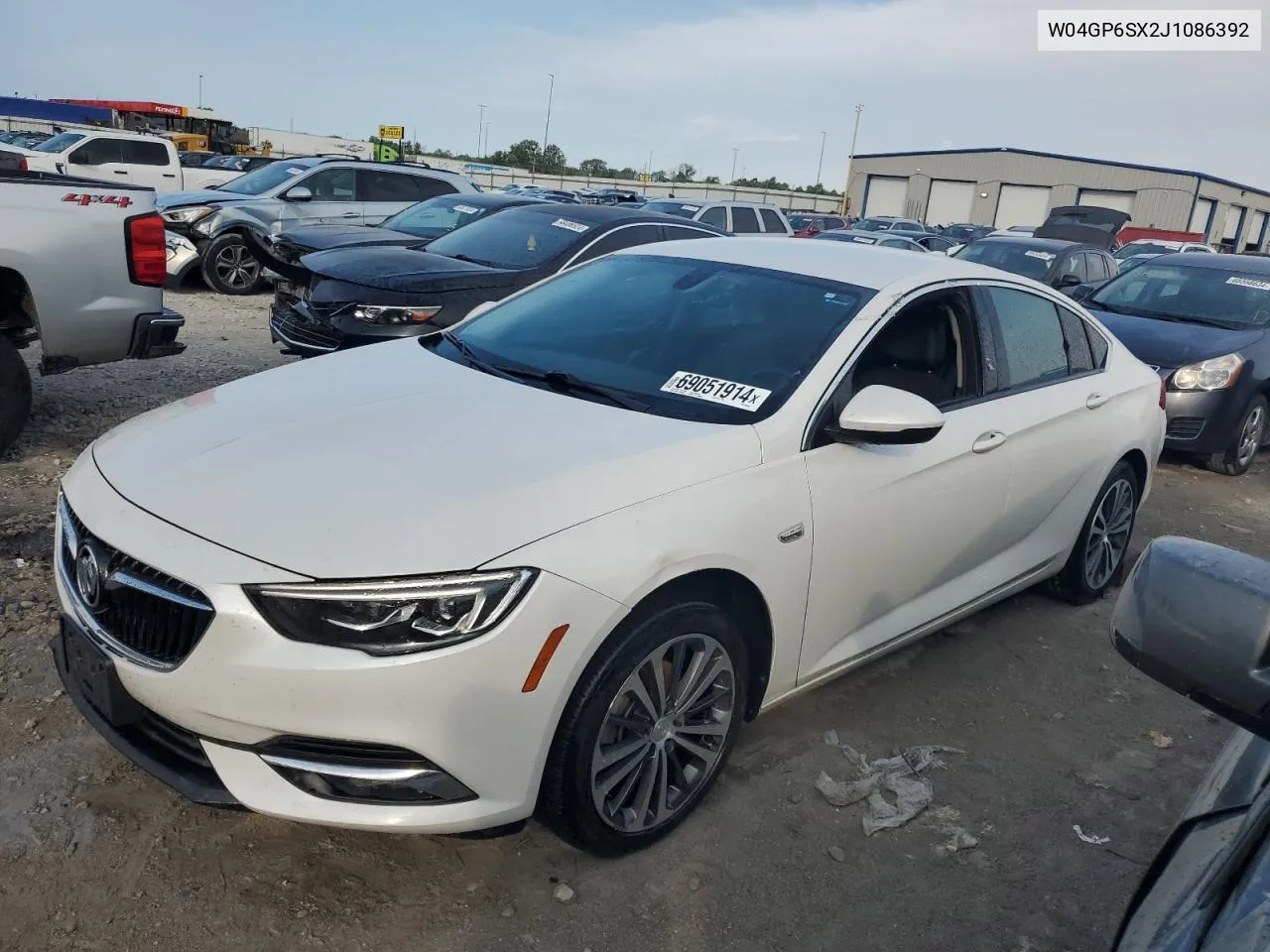 W04GP6SX2J1086392 2018 Buick Regal Essence