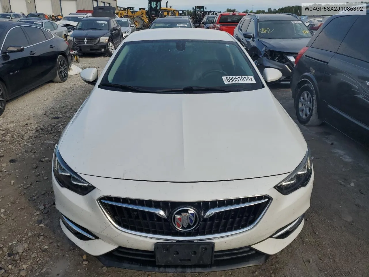 W04GP6SX2J1086392 2018 Buick Regal Essence