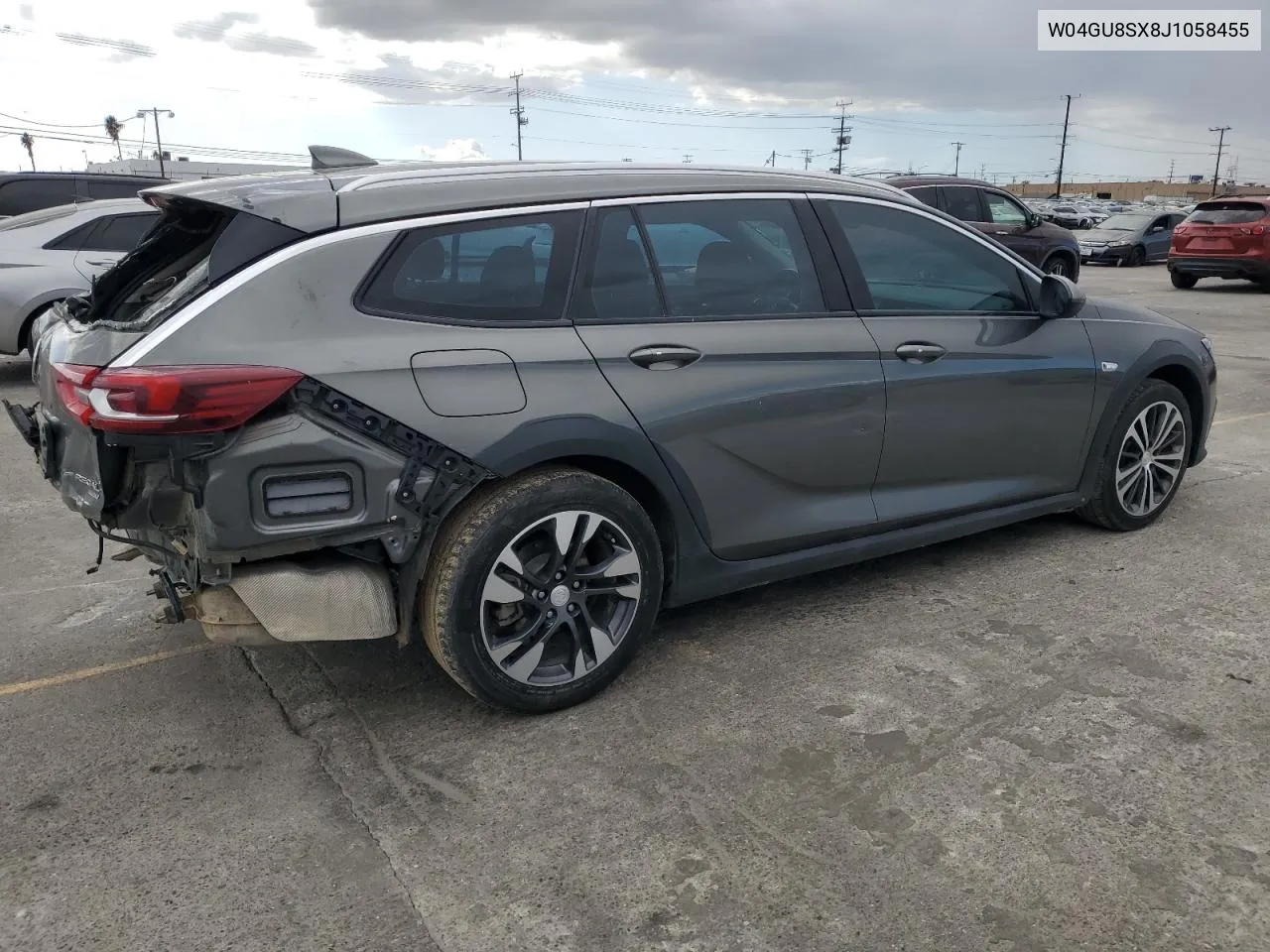 2018 Buick Regal Tourx Preferred VIN: W04GU8SX8J1058455 Lot: 81315674