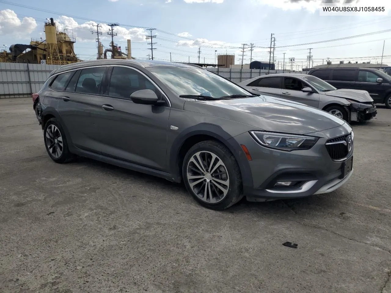 2018 Buick Regal Tourx Preferred VIN: W04GU8SX8J1058455 Lot: 81315674