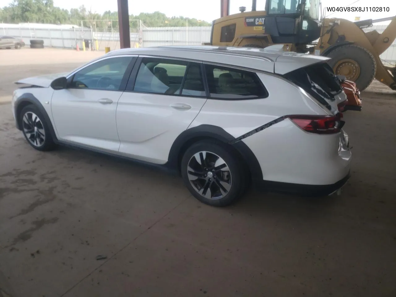 W04GV8SX8J1102810 2019 Buick Regal Tourx Essence