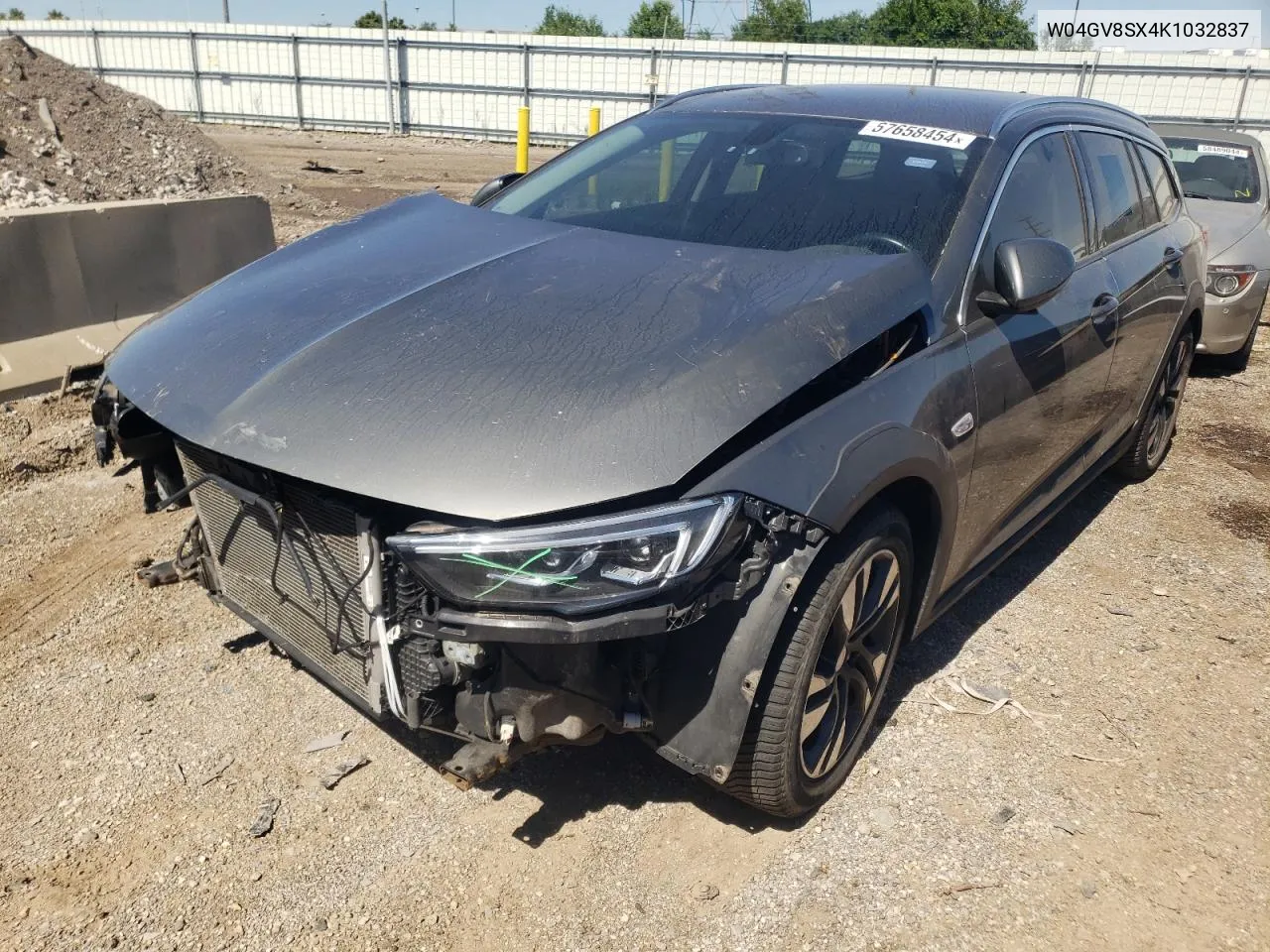 W04GV8SX4K1032837 2019 Buick Regal Tourx Essence