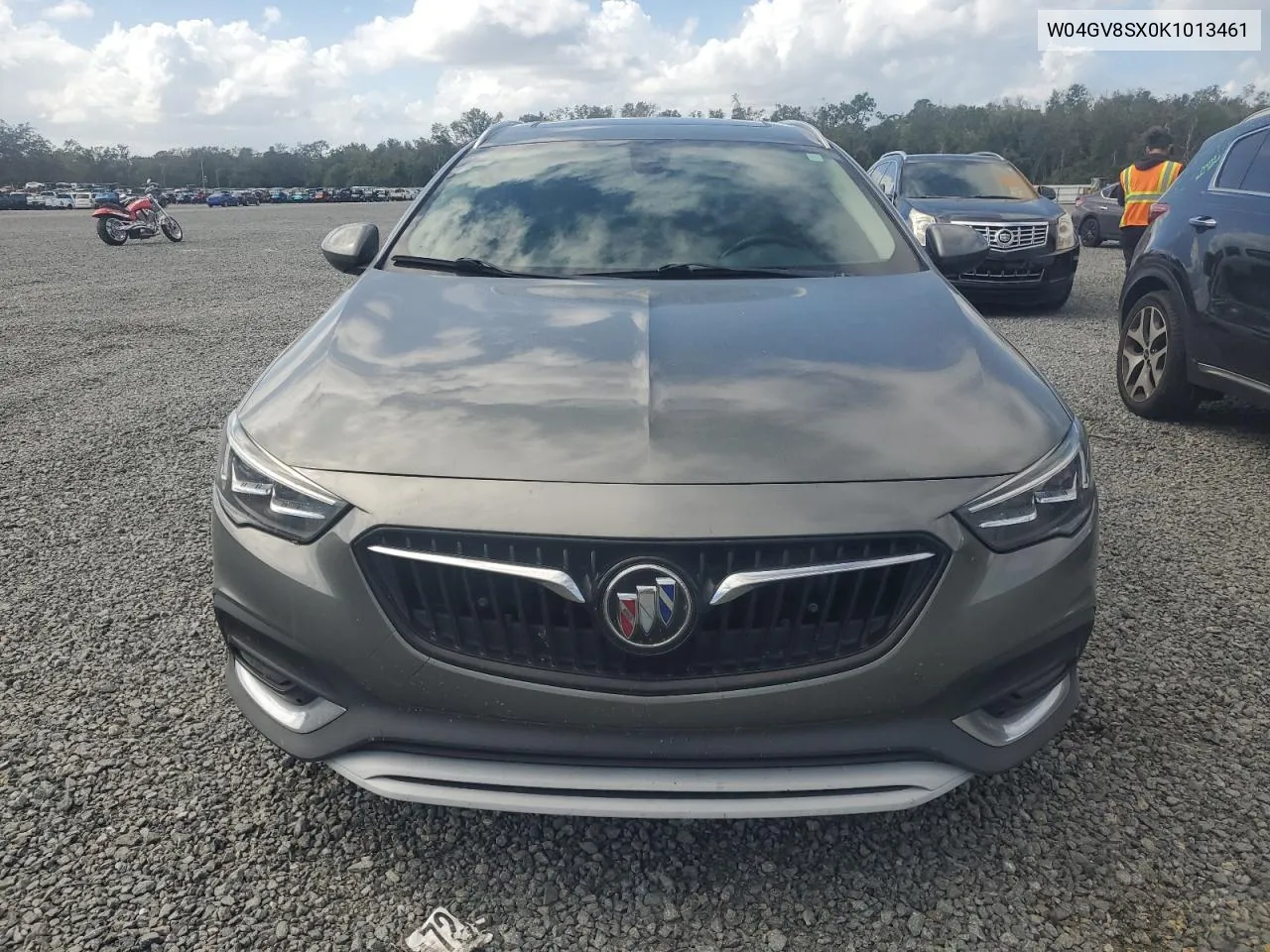 2019 Buick Regal Tourx Essence VIN: W04GV8SX0K1013461 Lot: 77276214