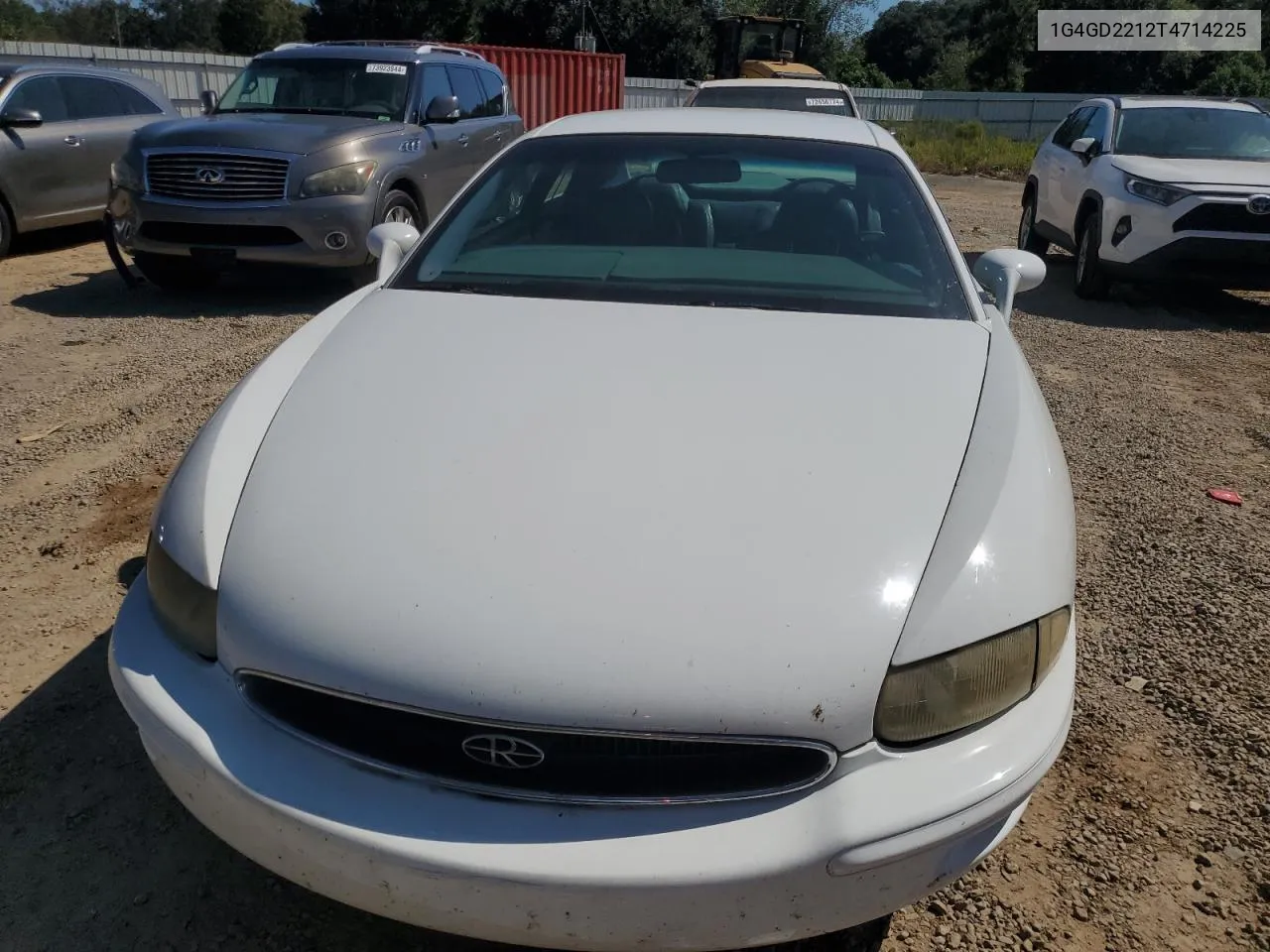 1996 Buick Riviera VIN: 1G4GD2212T4714225 Lot: 73971954