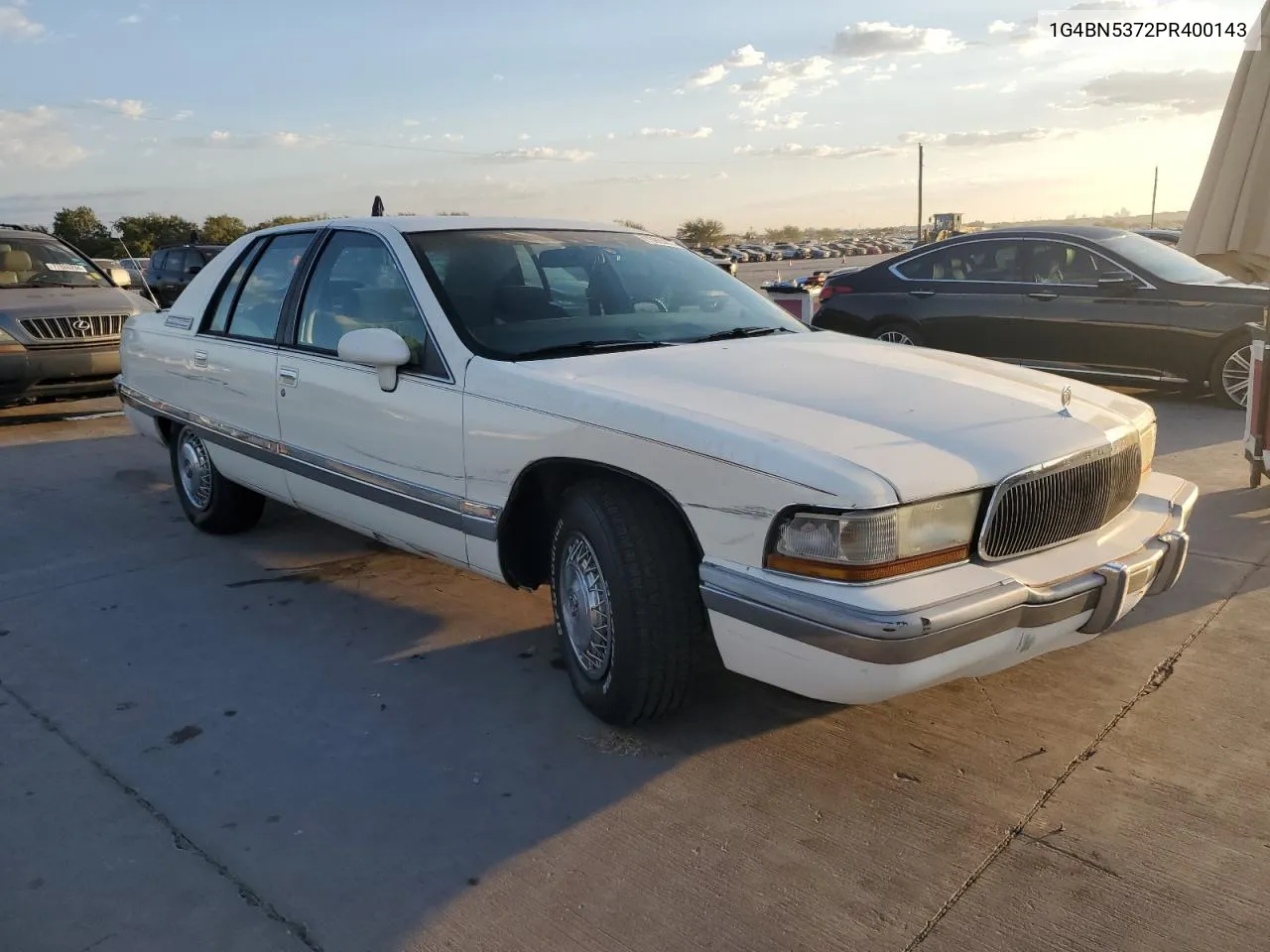 1993 Buick Roadmaster VIN: 1G4BN5372PR400143 Lot: 75928874