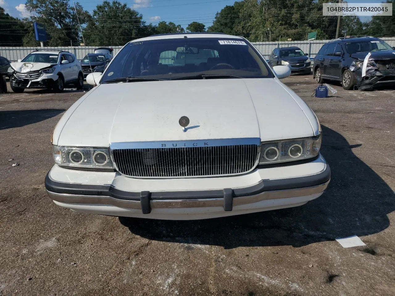 1996 Buick Roadmaster Base VIN: 1G4BR82P1TR420045 Lot: 71814674