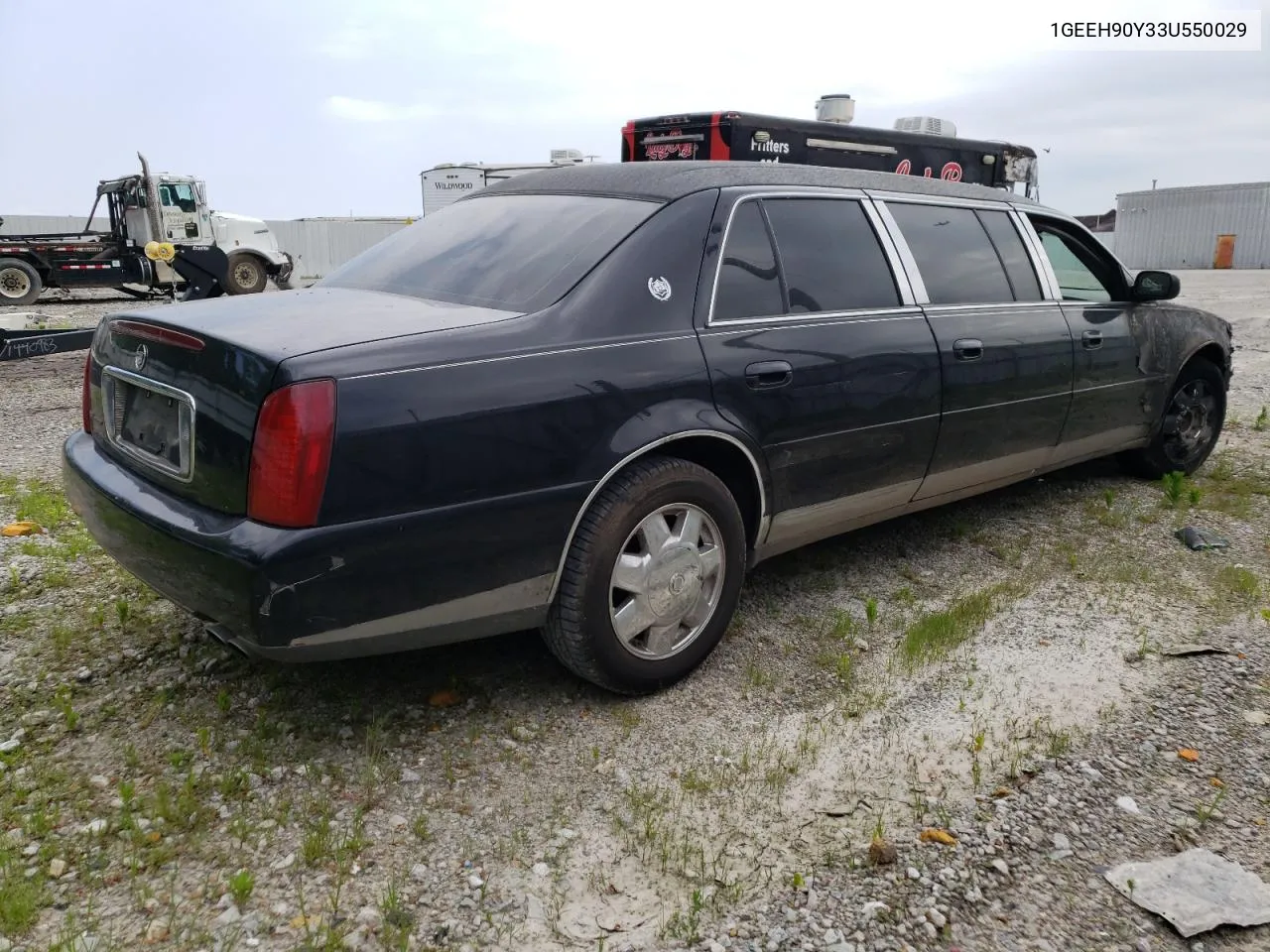 2003 Cadillac Professional Chassis VIN: 1GEEH90Y33U550029 Lot: 52968224