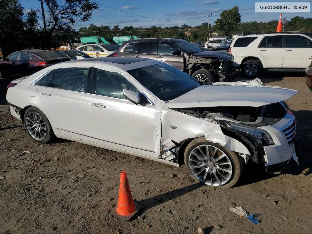 2017 Cadillac Ct6 Luxury VIN: 1G6KD5RS6HU135909 Lot: 68425234