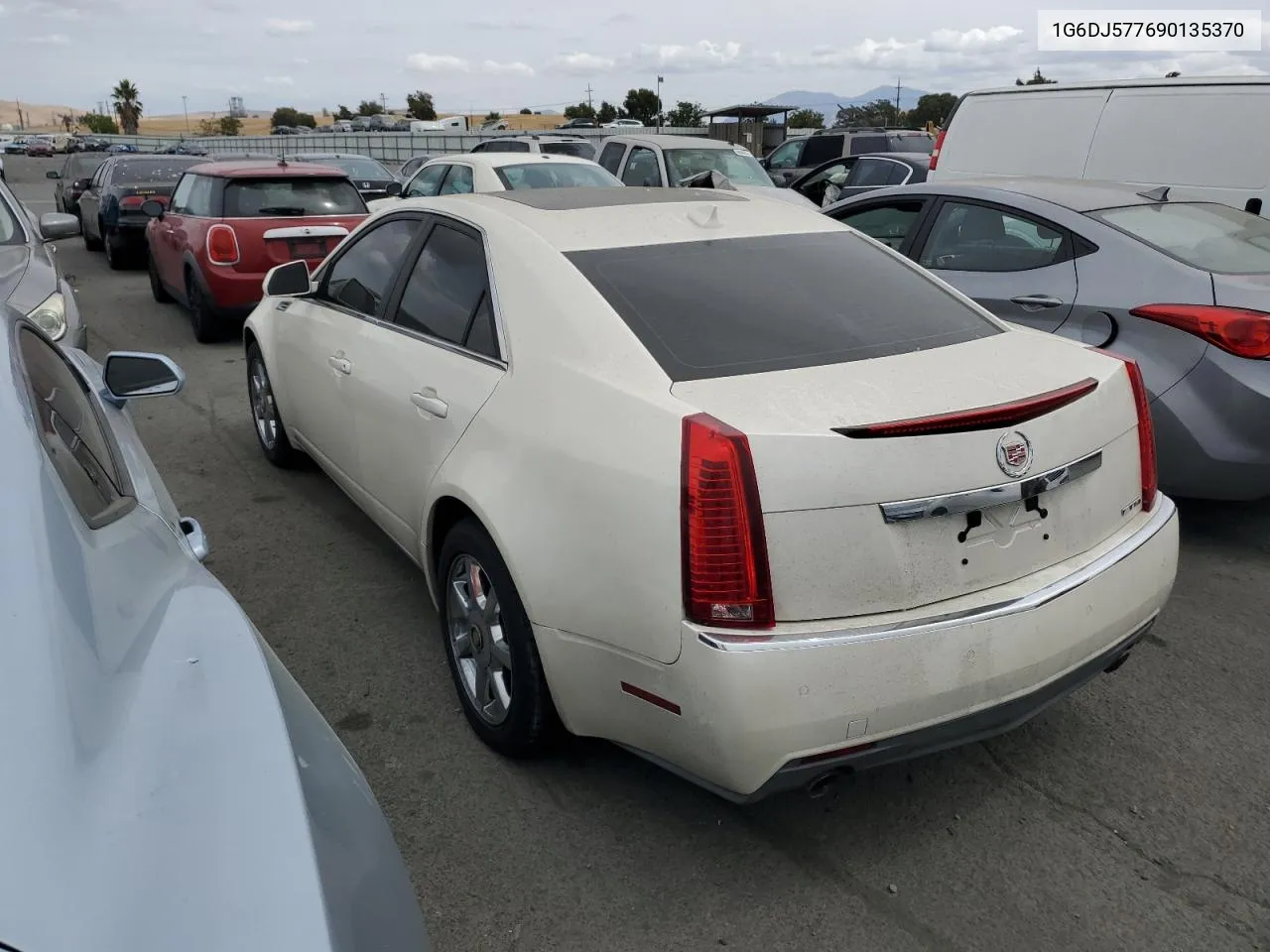 2009 Cadillac Cts VIN: 1G6DJ577690135370 Lot: 68508524