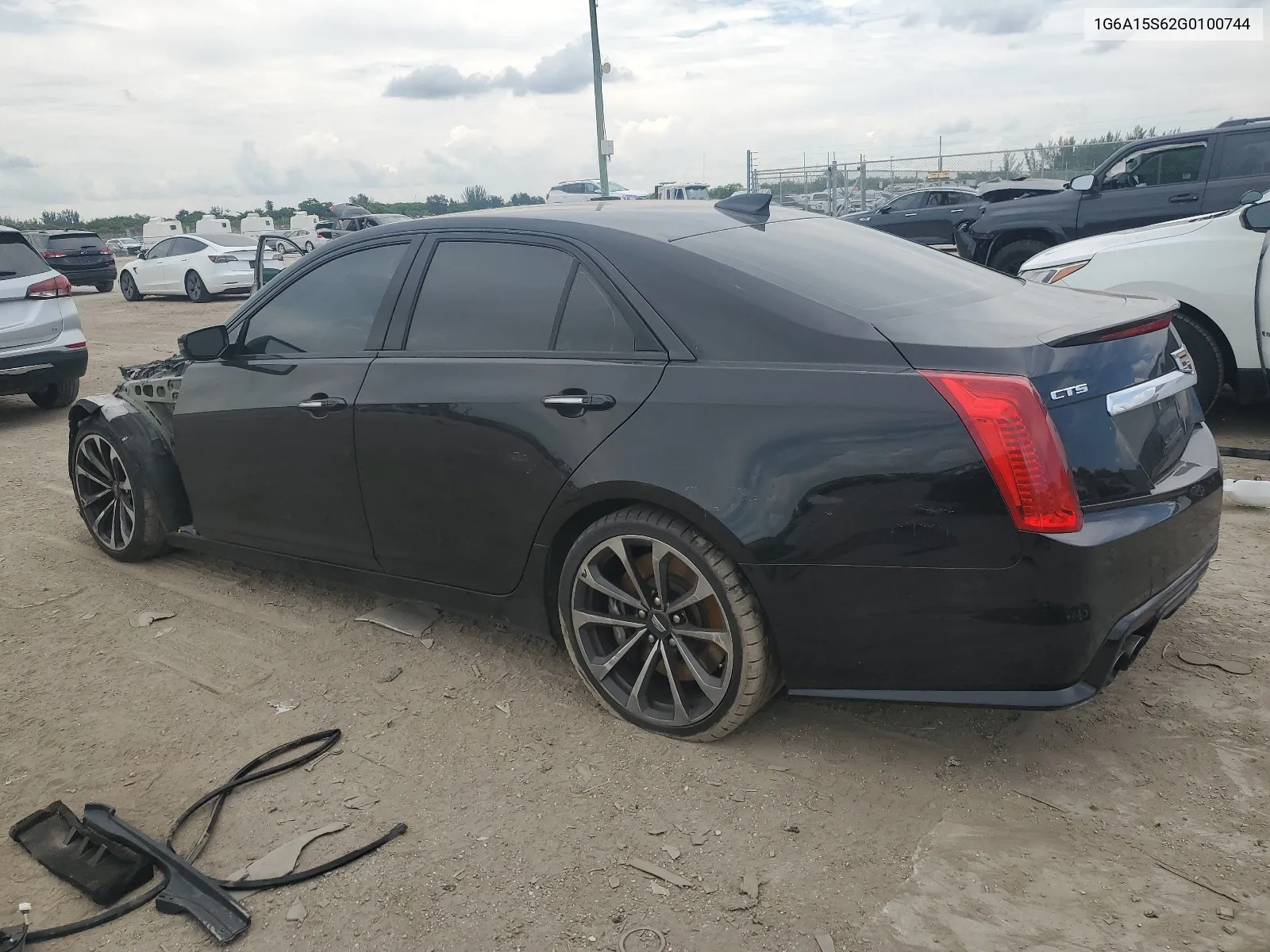 1G6A15S62G0100744 2016 Cadillac Cts-V