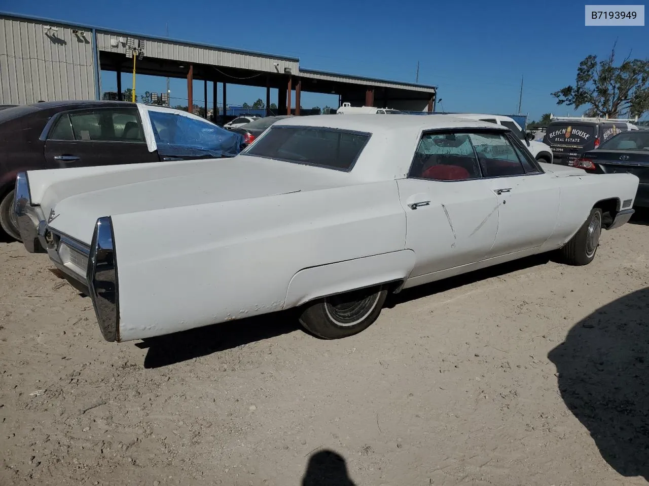 1967 Cadillac Deville VIN: B7193949 Lot: 76572914