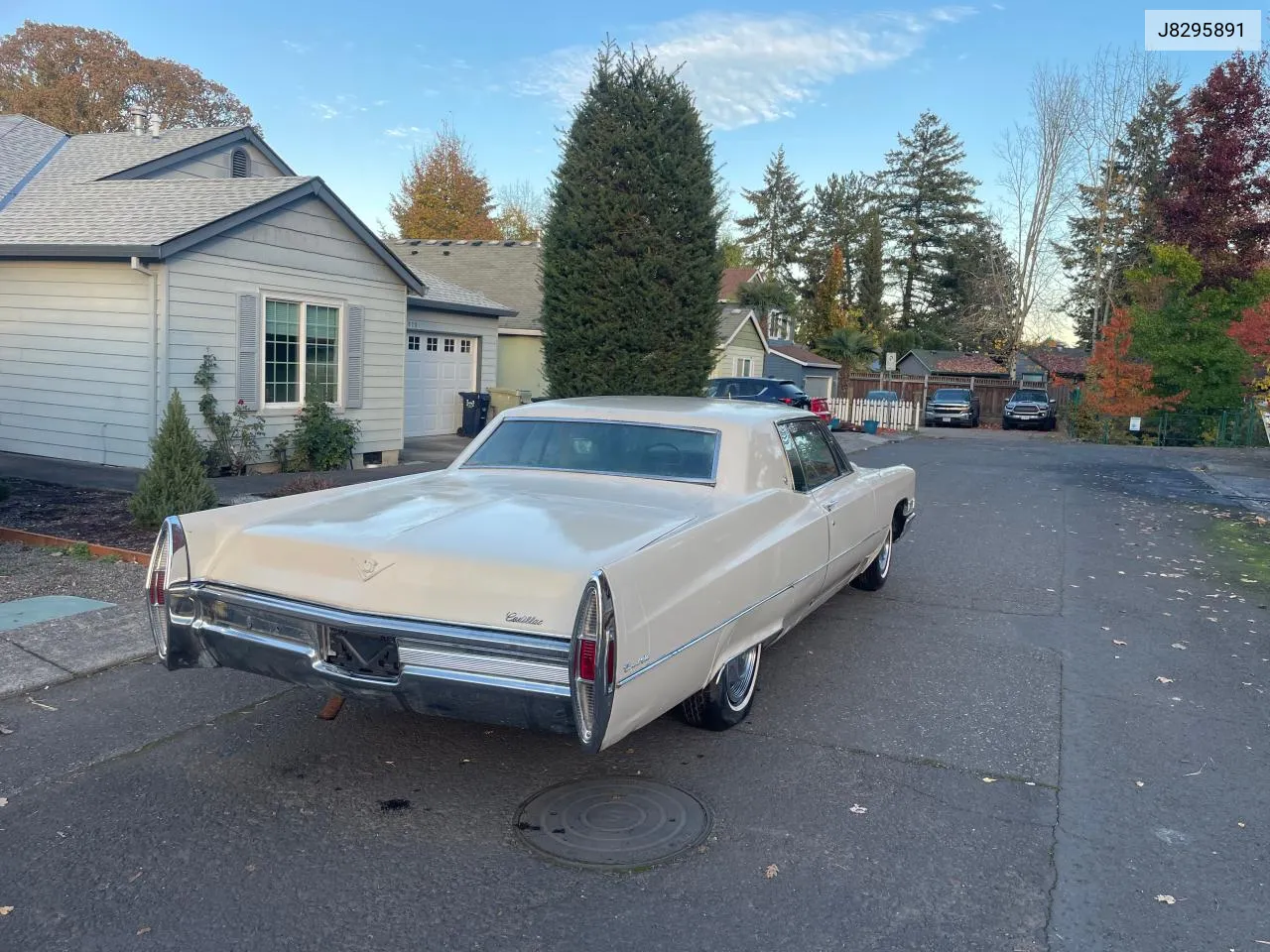 1968 Cadillac Deville VIN: J8295891 Lot: 80172544