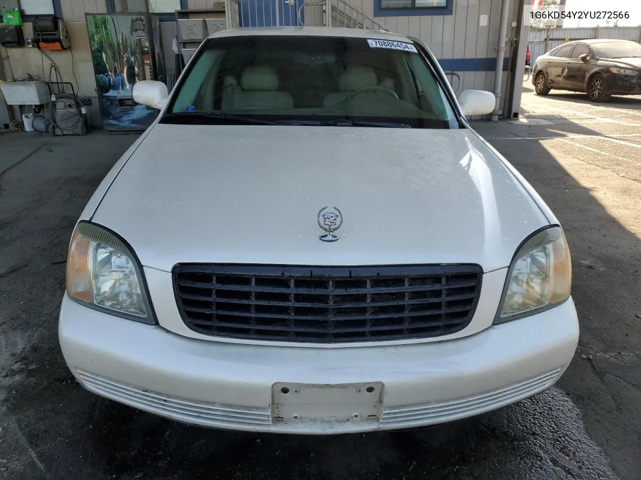 2000 Cadillac Deville VIN: 1G6KD54Y2YU272566 Lot: 70886454