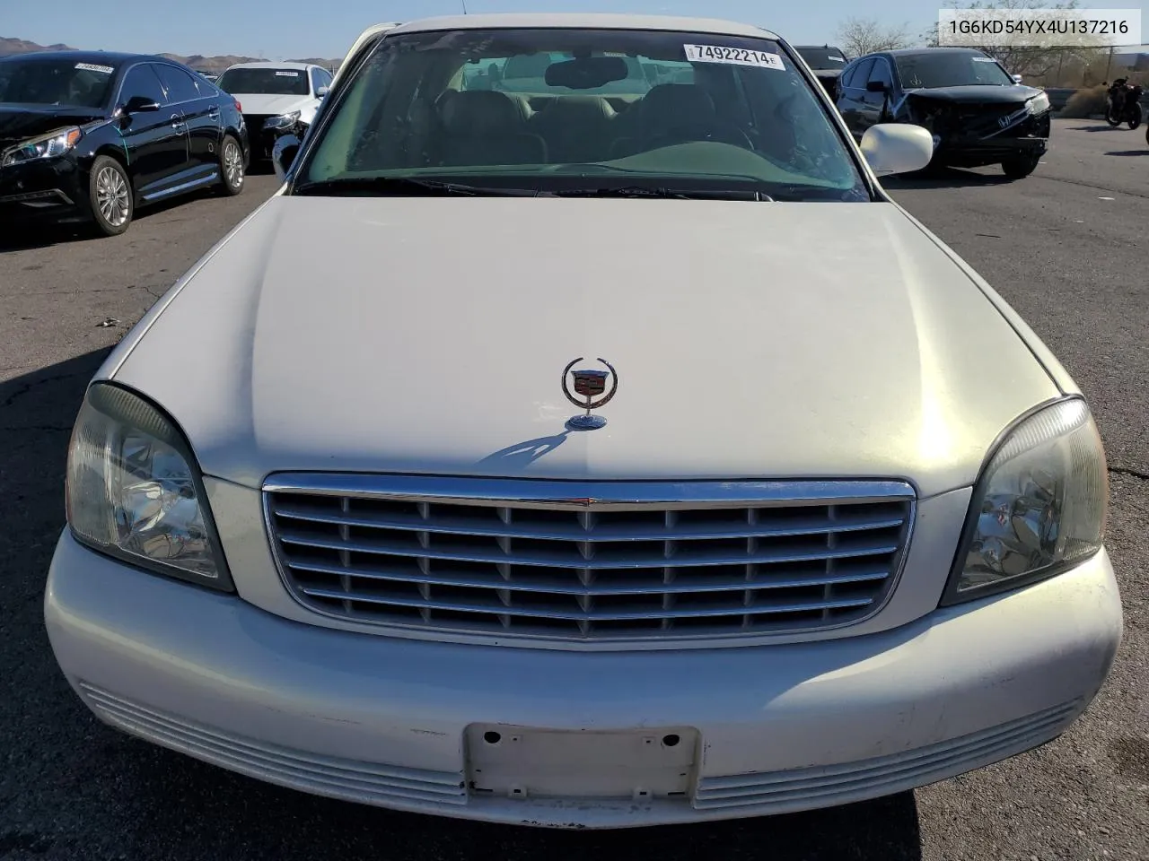 2004 Cadillac Deville VIN: 1G6KD54YX4U137216 Lot: 74922214