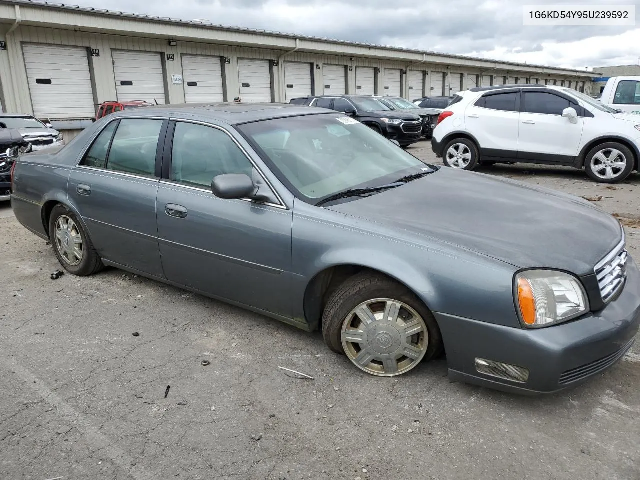 2005 Cadillac Deville VIN: 1G6KD54Y95U239592 Lot: 72888774