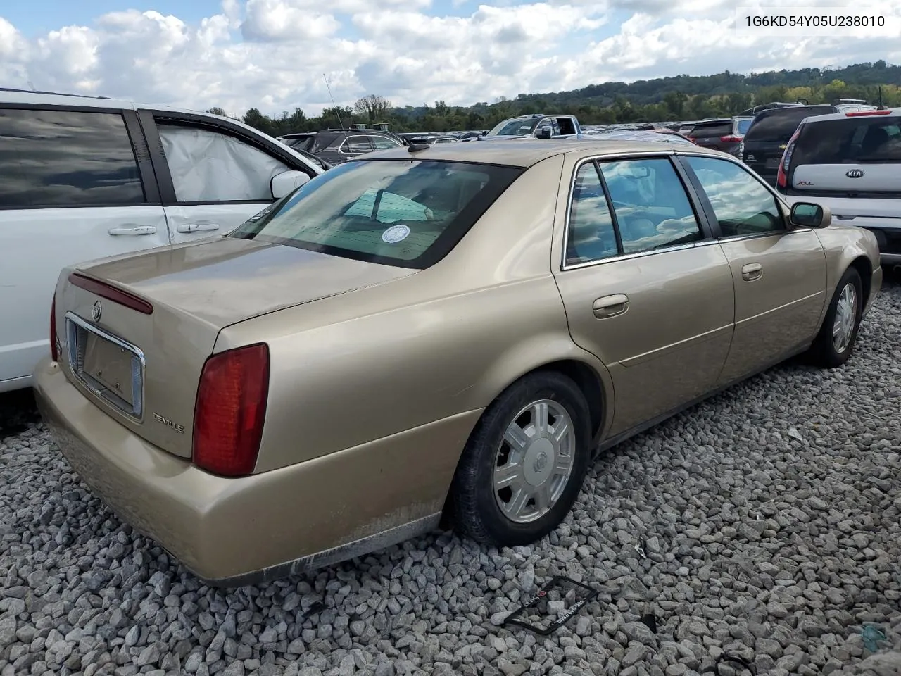 2005 Cadillac Deville VIN: 1G6KD54Y05U238010 Lot: 73524354