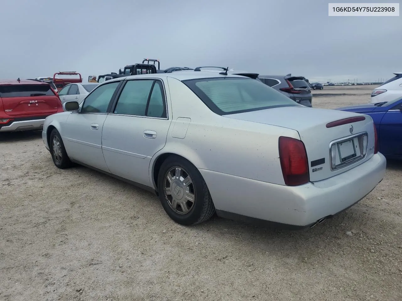 2005 Cadillac Deville VIN: 1G6KD54Y75U223908 Lot: 75125414