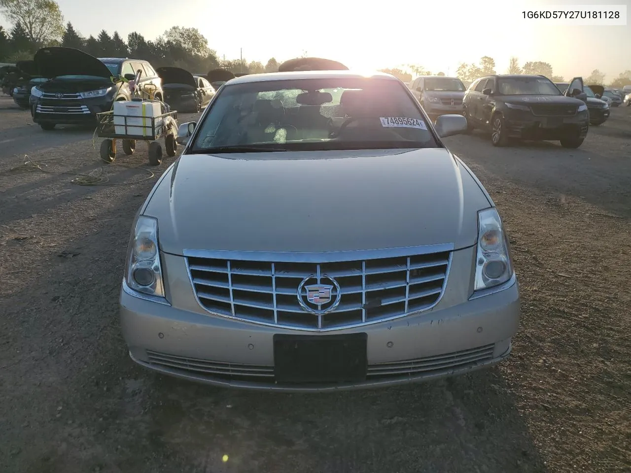 2007 Cadillac Dts VIN: 1G6KD57Y27U181128 Lot: 74895624