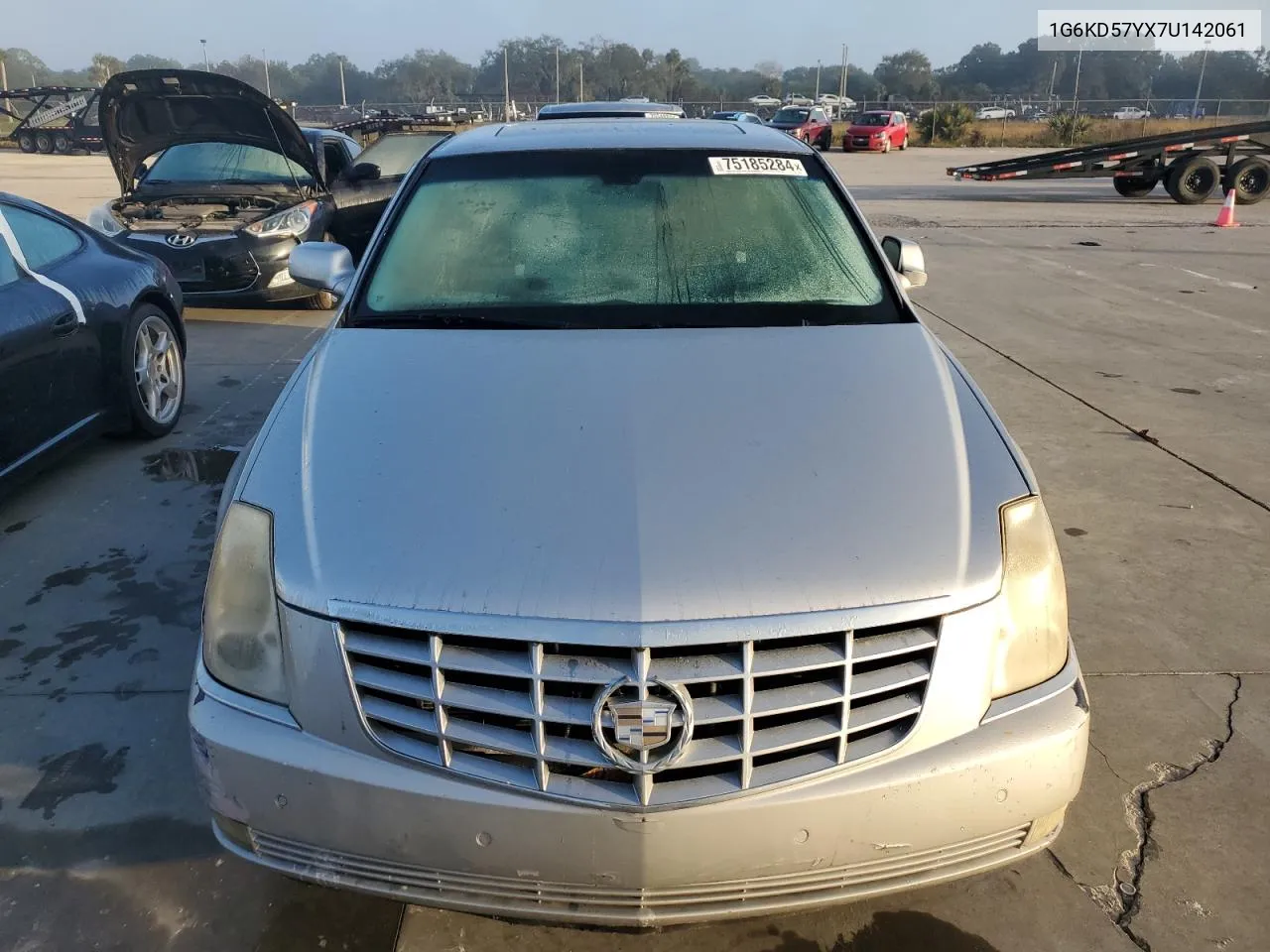 2007 Cadillac Dts VIN: 1G6KD57YX7U142061 Lot: 75185284